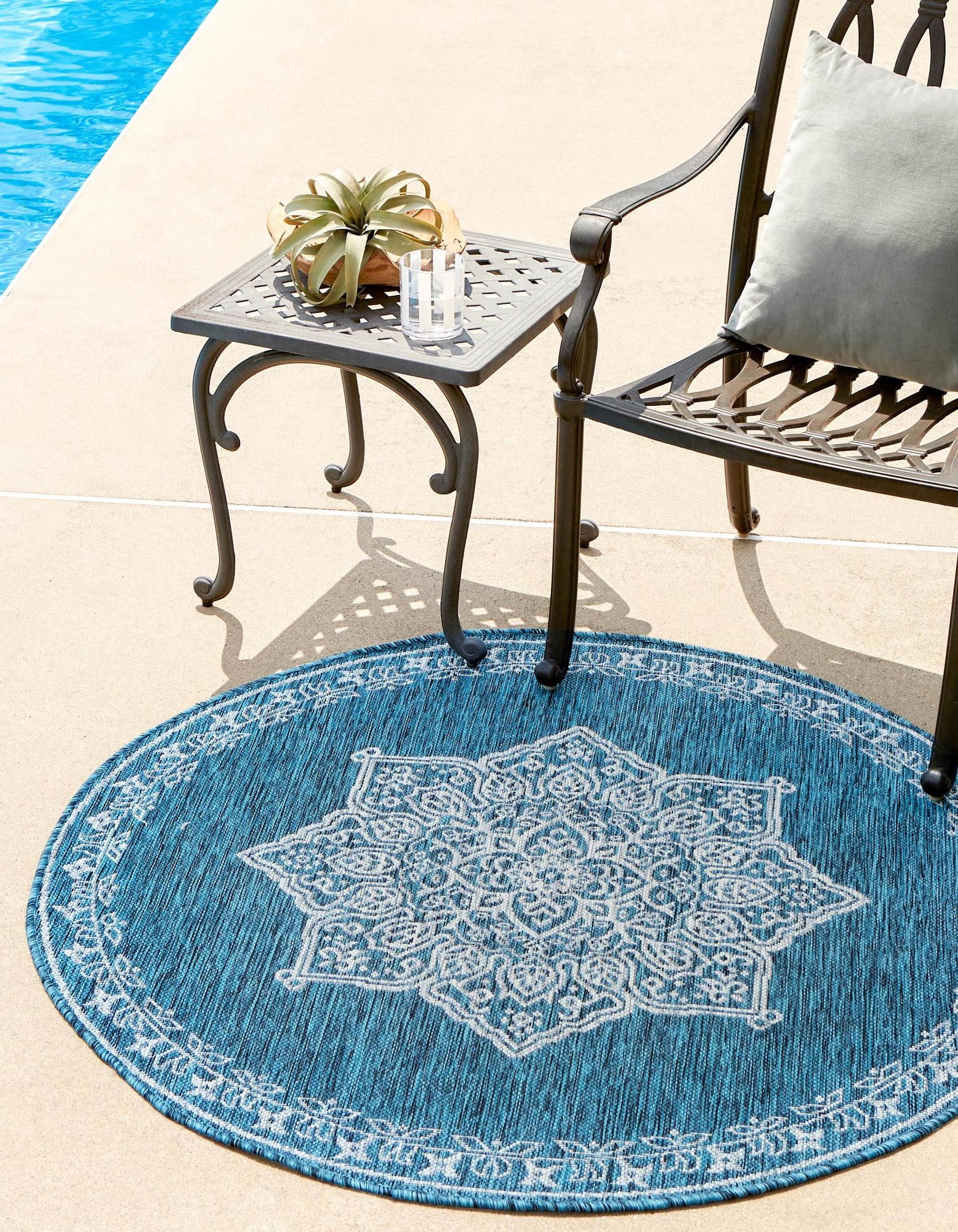 Rugs.com Outdoor Traditional Collection Rug – 4 Ft Round Teal Flatweave ...