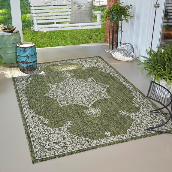 Rugs.com Outdoor Traditional Collection Rug – 7' x 10' Green Flatweave Rug Perfect For Bedrooms, Dining Rooms, Living Rooms