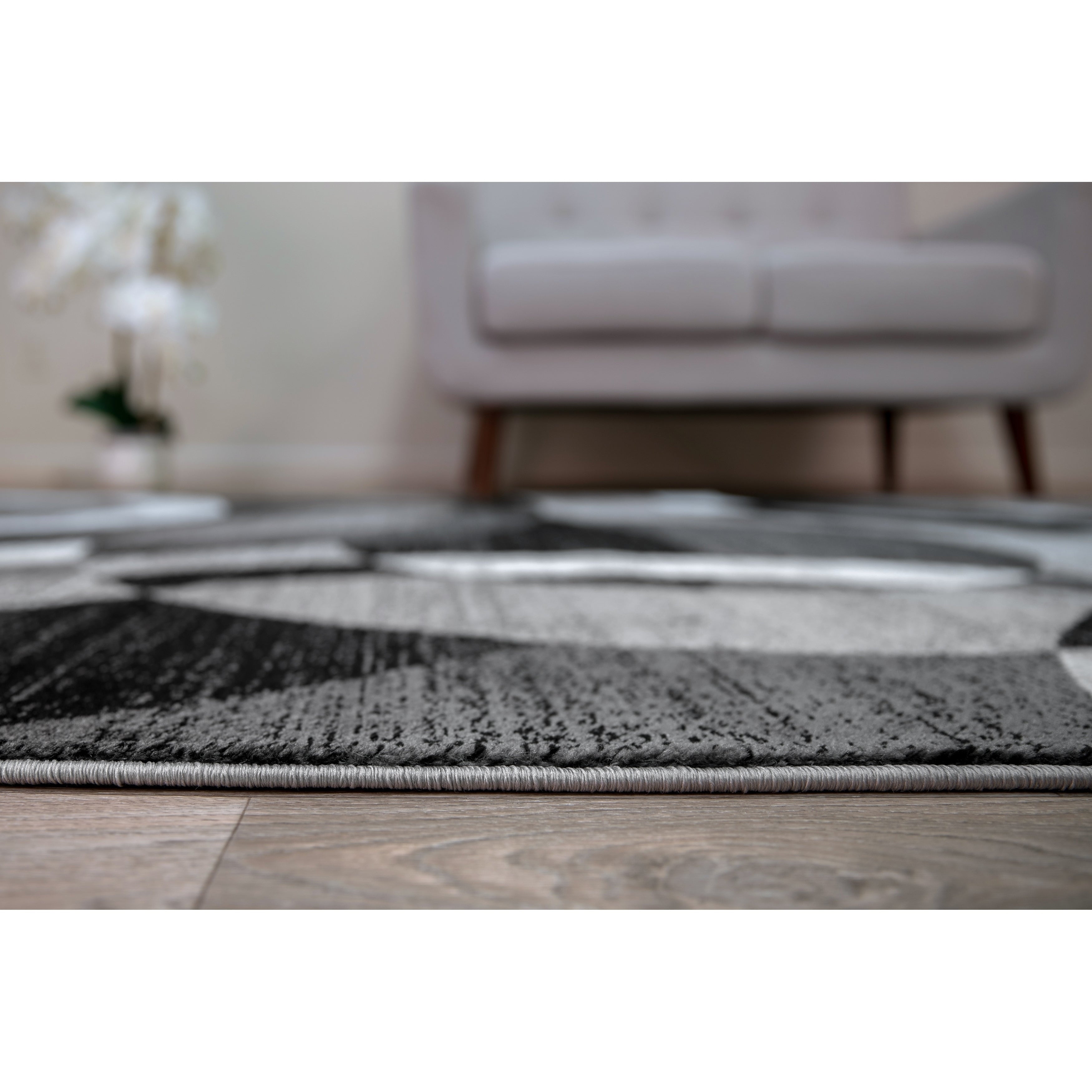 Med Grey Abstract Synthetic 26" x 3" Easy-Care Area Rug