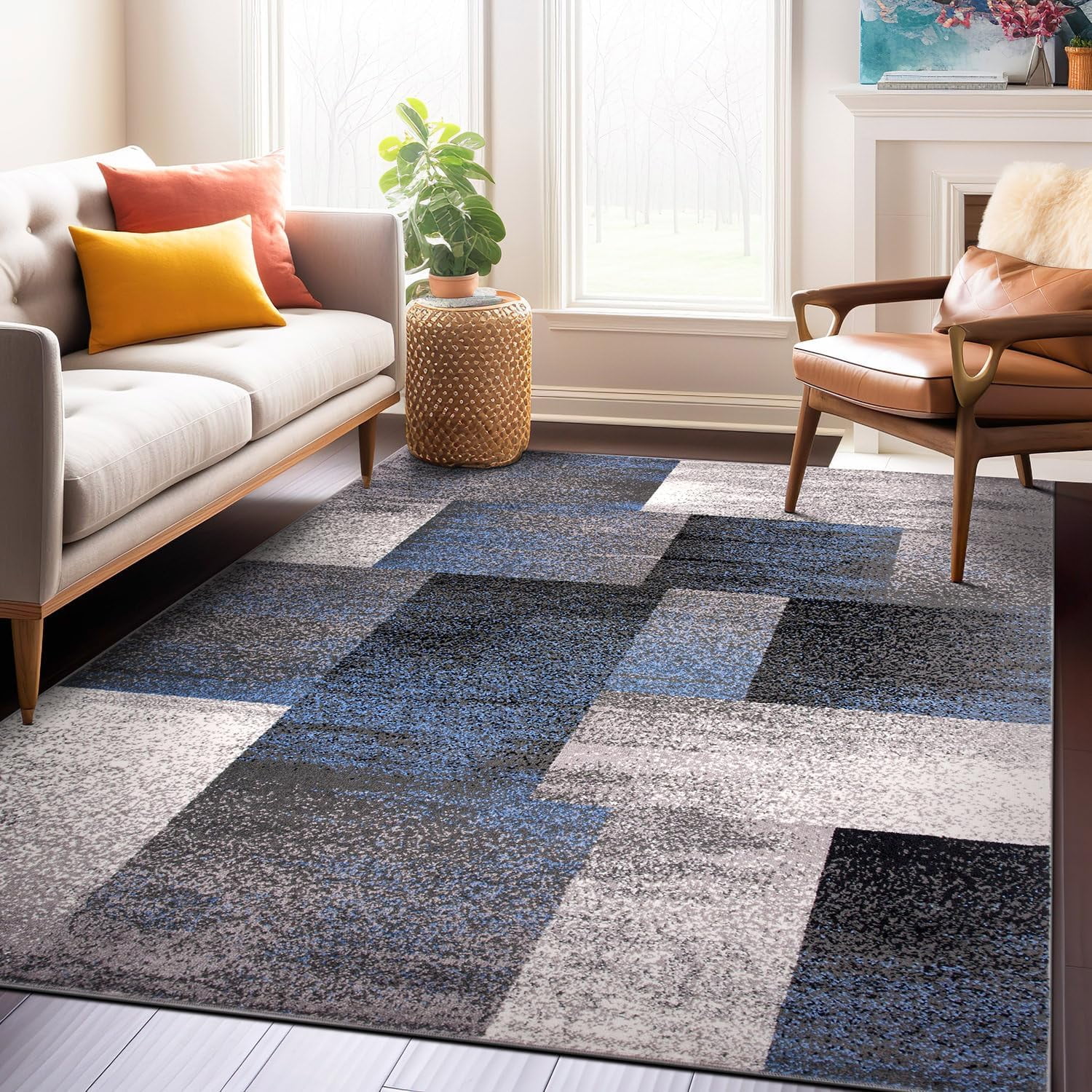 Blue and Gray Geometric Low Pile Area Rug 5' x 7'