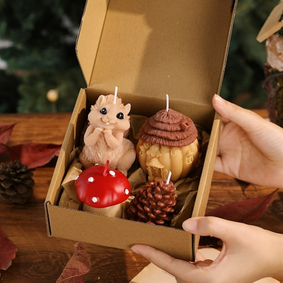 RuiJiao Squirrel-Shaped Soy Wax Candle with Woodwick, Natural Walnut Aroma Christmas Gift Box for Home Aromatherapy