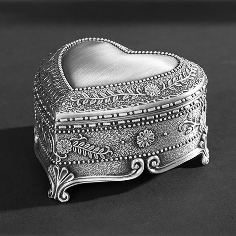 RuiKe Jewelry Box Vintage Metal Rings Necklace Storage Case Heart