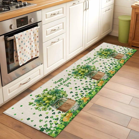 Runner Rug 2 x 6 Ft, St. Patrick's Day Washable Non-Slip Floor Mat for Kitchen Hallway/Entryway, Farmhouse Green Lucky Clovers Coin Long Kitchen Runner Area Rugs for Living Room, Low-Profile