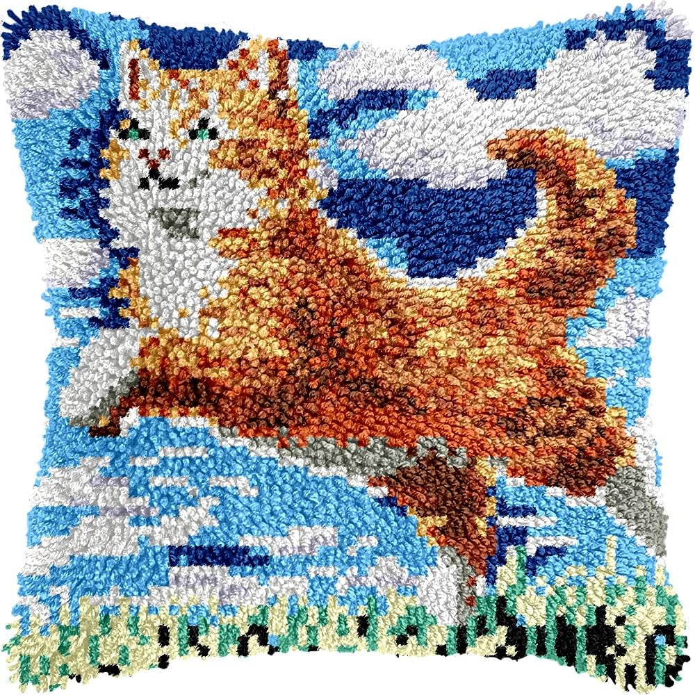 Running Cat Latch Hook Kits Pillow kits Cushion Throw Pillow Embroidery Craft Kits DIY Kits of DIY Hooking Pillowcase Cover Supplier with Color Printed Canvas 43x43cm (154)