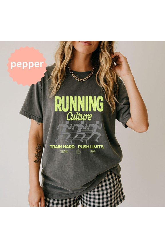 Running Culture Graphic Tee, Weekend Run Club Shirt, Marathon Training, Retro Aesthetic Workout Outfit, Trendy Runner Gift, Gym Clothes, Comfort Colors Unisex Cotton T-Shirt Size S-3XL