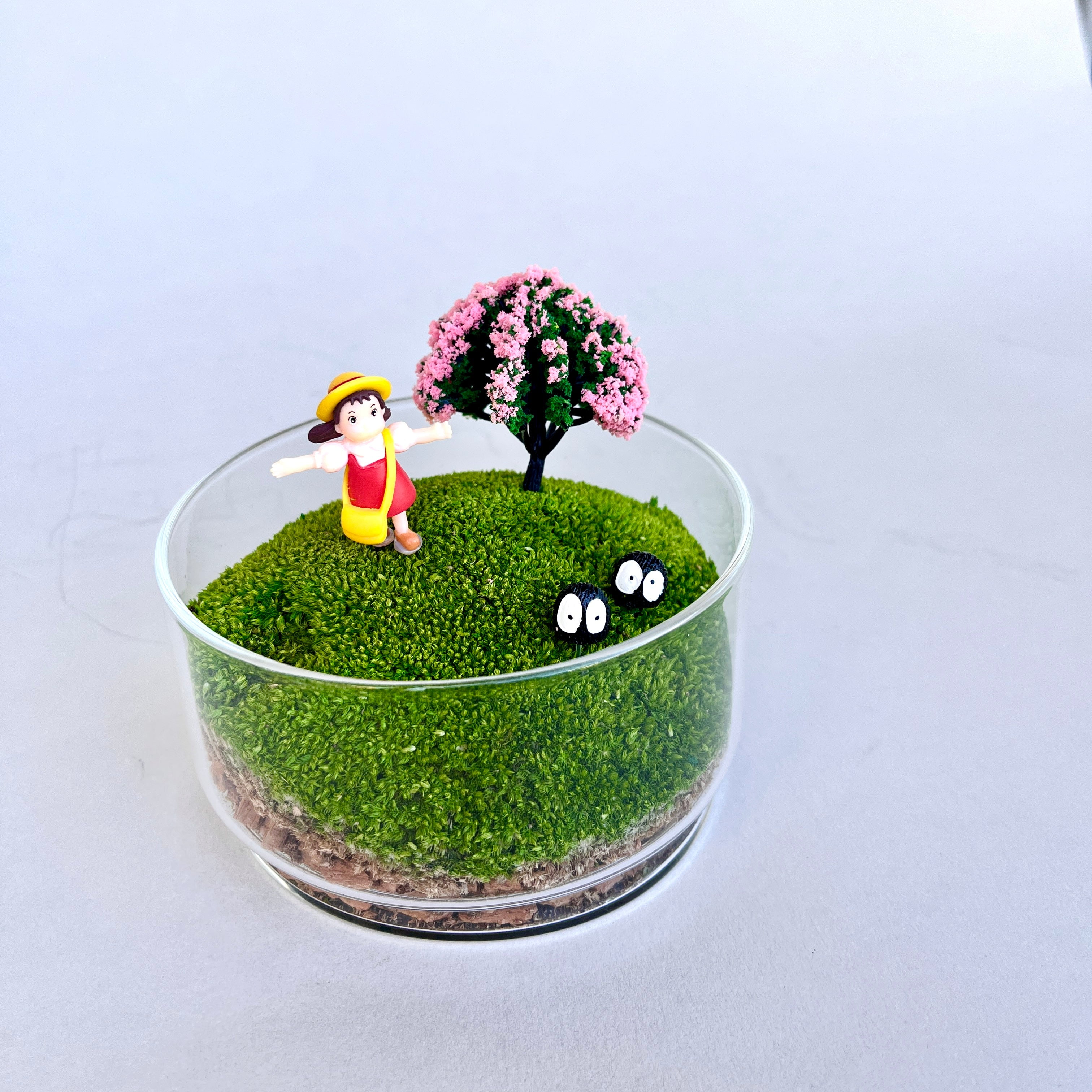"Running to Freedom" Desktop Moss Decor Micro Landscape Lawn Handmade Decor Desktop Decoration Girl Graduation Gift Summer Holiday Gift