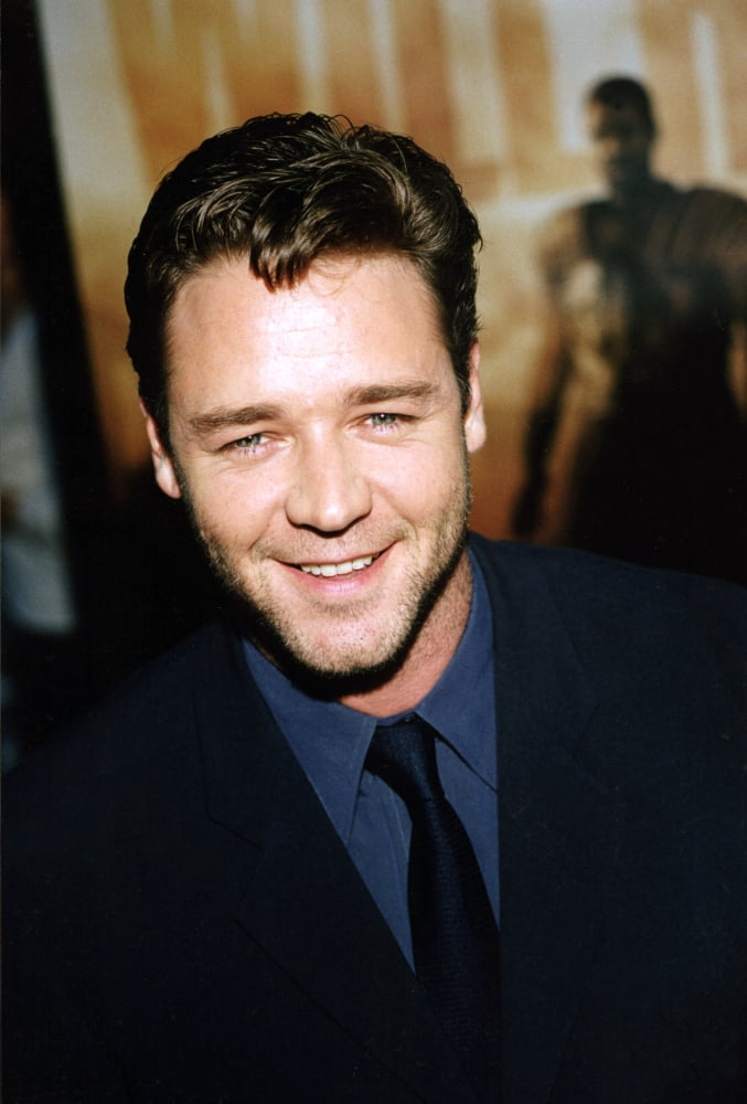 Russell Crowe At Premiere Of Gladiator Canvas Art - (16 x 20)