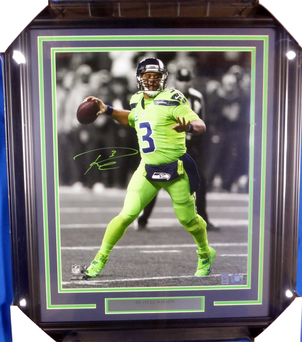 Seahawks Color Rush Wilson