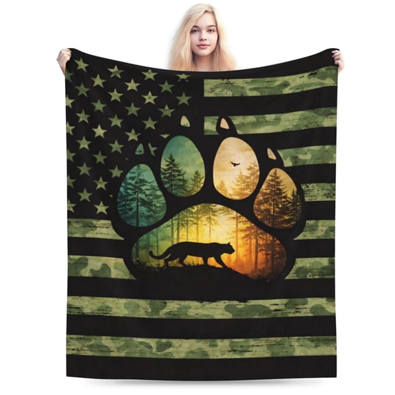 Rustic American Flag Paw Print Throw Blanket, Wildlife Forest Silhouette Fleece Blanket, Outdoor Cabin Home Decor Blanket for Sofa Bed 50x40