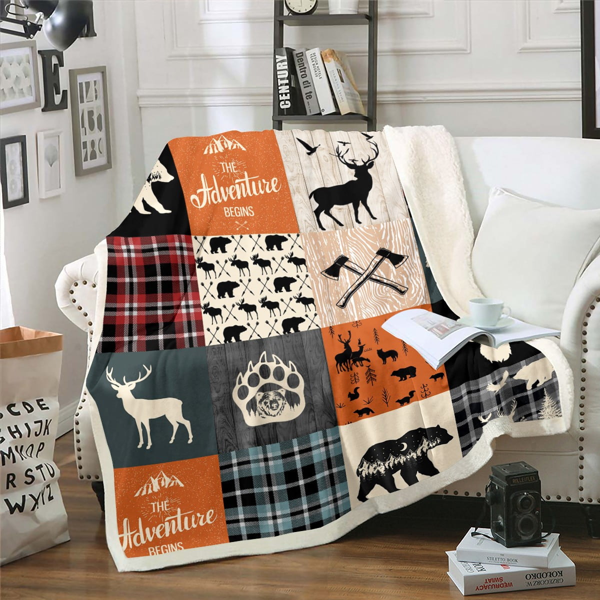 Rustic Farmhouse Fleece Blanket Queen Size, Bear Deer Elk Sherpa