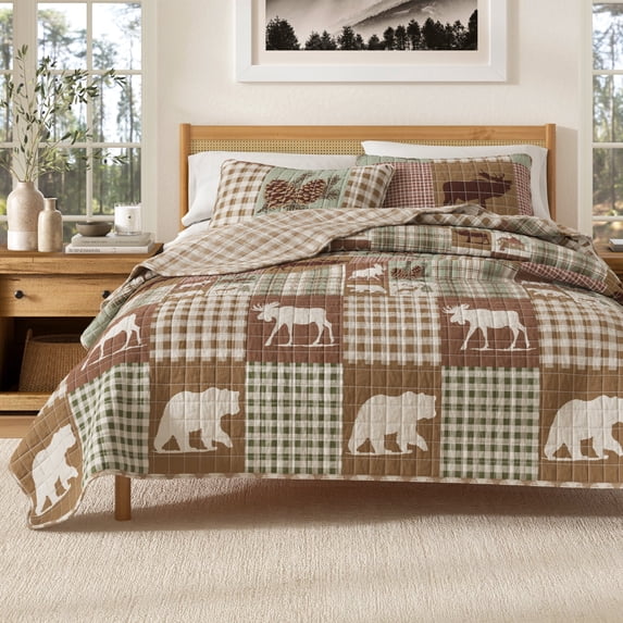 Lodge Quilt Set - Lightweight, Soft, All-Season - 3-Piece Reversible Rustic Bedding Set (King / California King, Hemlock Green / Brown)