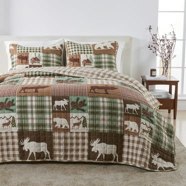 Rustic Woodland Reversible Twin / Twin XL Quilt Set with Shams (Hemlock Green / Brown)