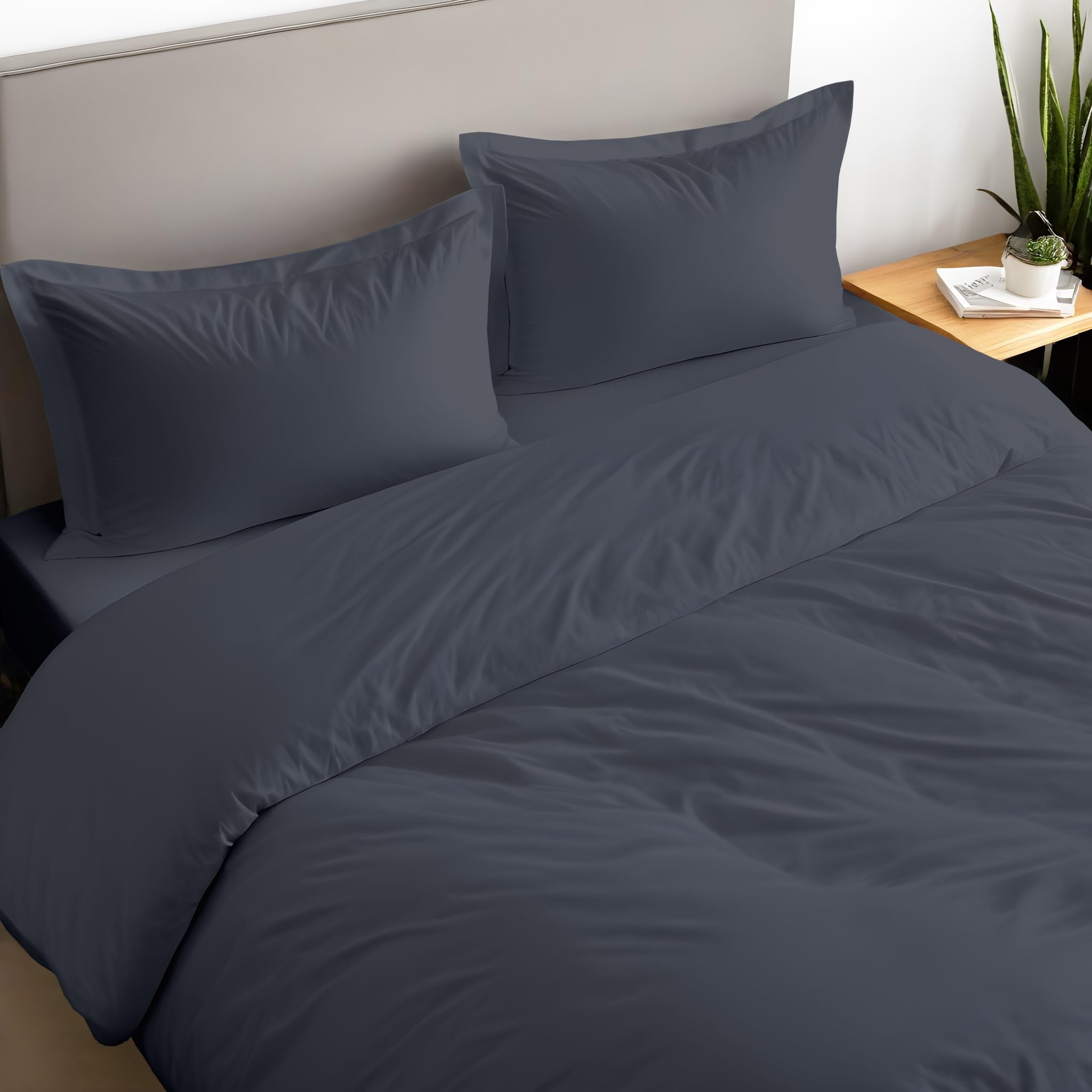 RUVANTI Dark Grey Duvet Cover Queen Size - Soft Egyptian Cotton Duvet Cover Set 3 Pieces with Button Closure, 1 Duvet Cover 92x96 inches and 2 Pillow Shams .