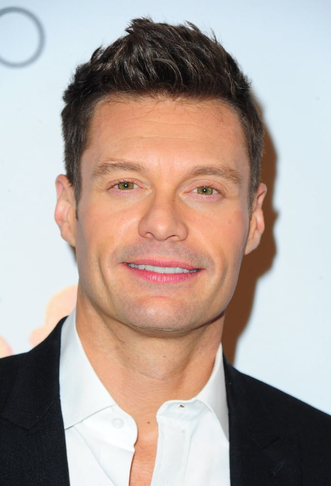 Ryan Seacrest In The Press Room For Z100¬ês Jingle Ball 2014 Presented By Goldfish Puffs Canvas Art - (16 x 20)