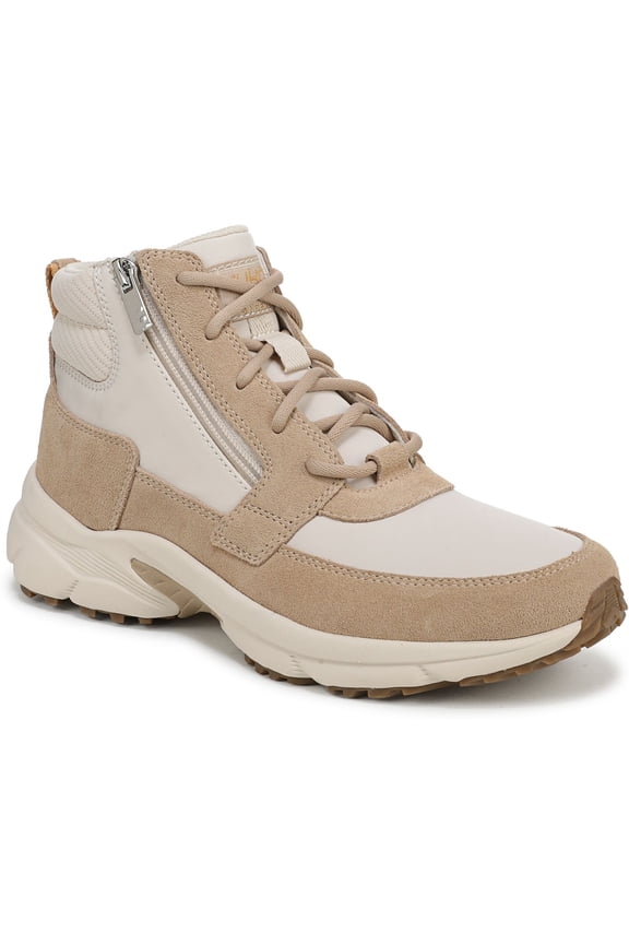 Sincere Women's Lace-Up Boots Color: Latte Brown Size: 8.5 WIDE