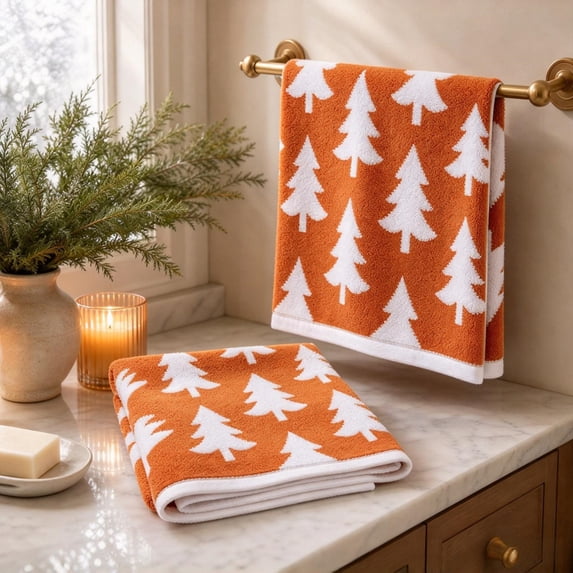 Rysoverian 2 Pcs Christmas Tree Hand Towels Soft Absorbent Fingertip Towels Holiday Kitchen Bathroom Decor