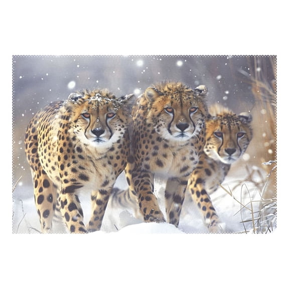 Ryvnso 1 Piece Placemats Cheetahs and Snowflakes in Winter Dining Mats Heat-Resistant Non-Slip Washable Table Mat