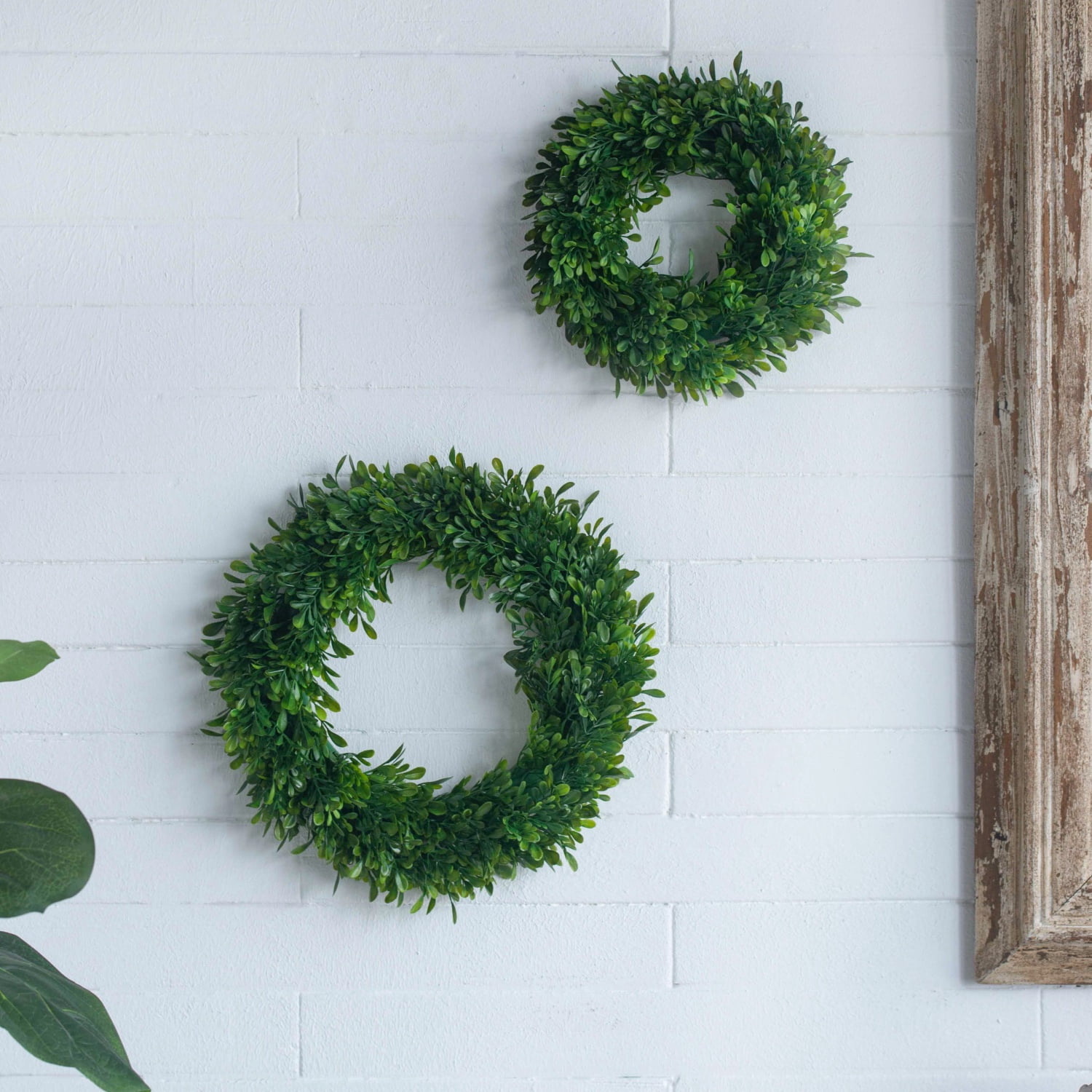 S/2 Greenery Wreath for Home Wedding Wall Window Decoration