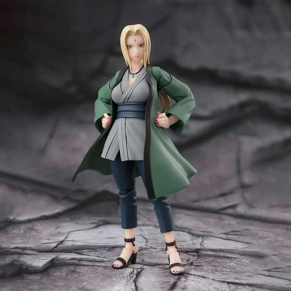 Bandai Naruto S.H.Figuarts Tsunade -The Legendary Medical Ninja- Action Figure