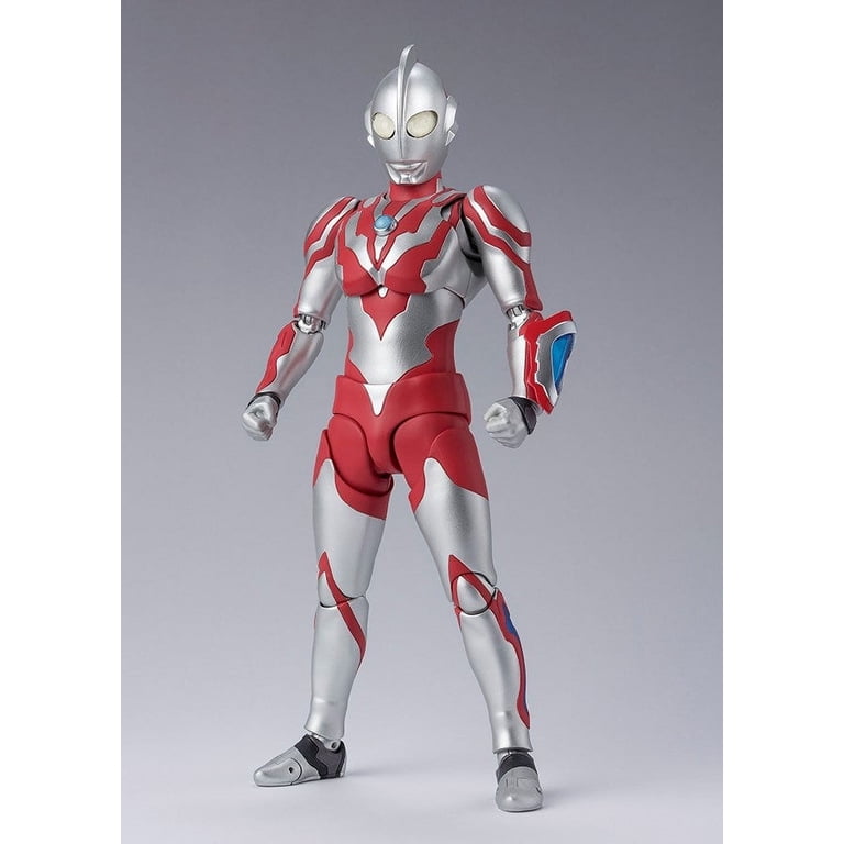 RAH Ultraman Seven Ver. 2.0 1/6 Scale Action Figure By Medicom Toy | 300mm Tall Collectible Figure For Ages 15+