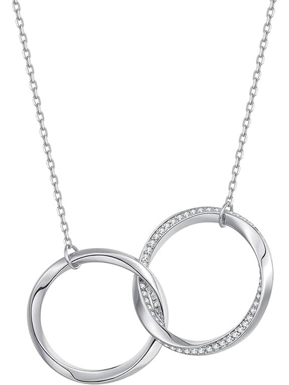 Dainty Circle Pendant Necklace for Women 14K Gold Plated Circle Interlock Friendship Sister Mother Daughter Necklace Birthday/Christmas Jewelry Gifts