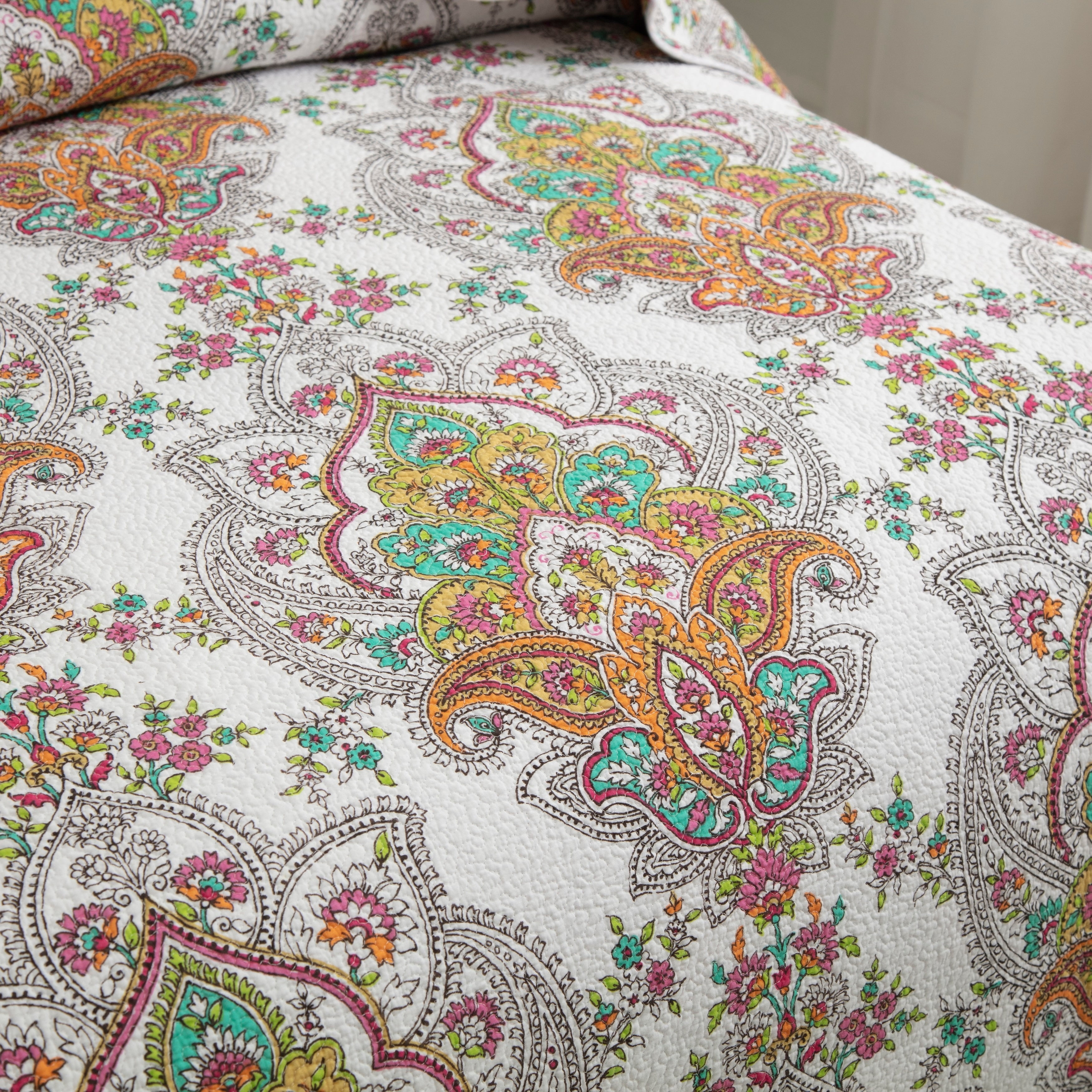 King Size Floral Cotton Quilt Set with Pillow Shams