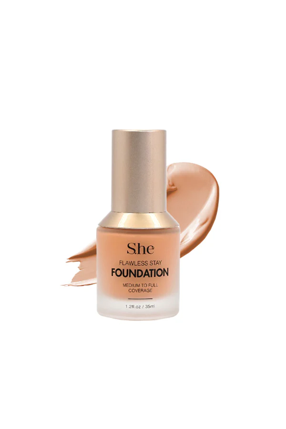 Flawless Stay Foundation (05 - Golden Medium)