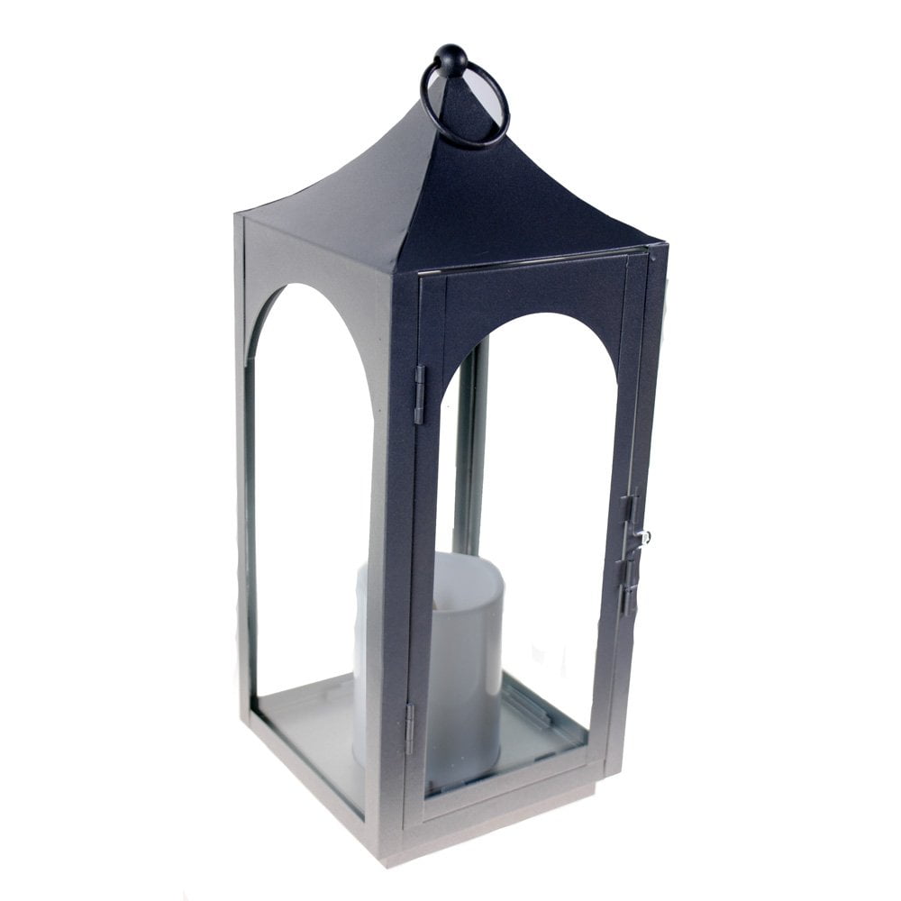A closer look at Metal Lanterns Home Decor