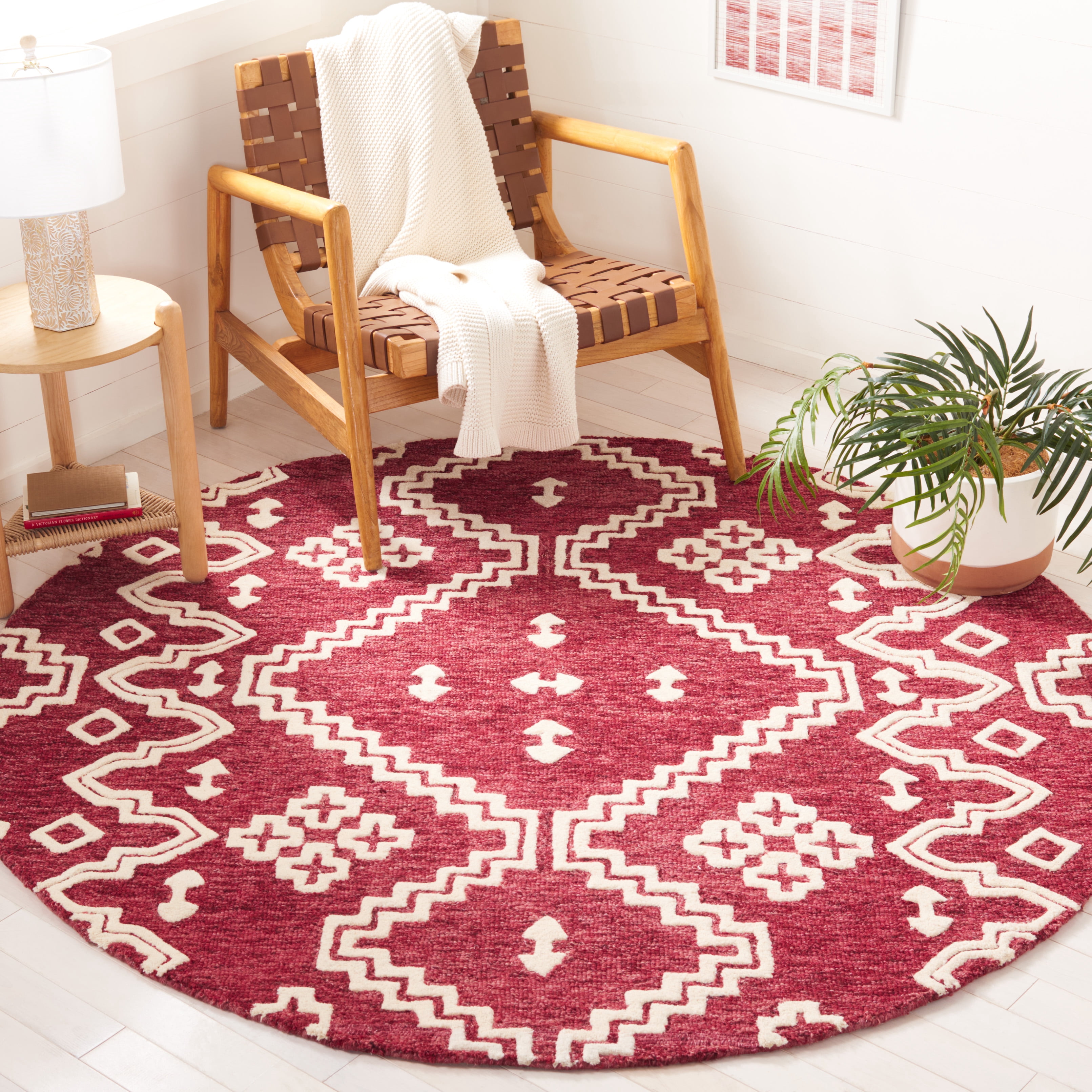 Safavieh Abstract Adolf Geometric Wool Area Rug, Red/Ivory, 6' x 6' Round