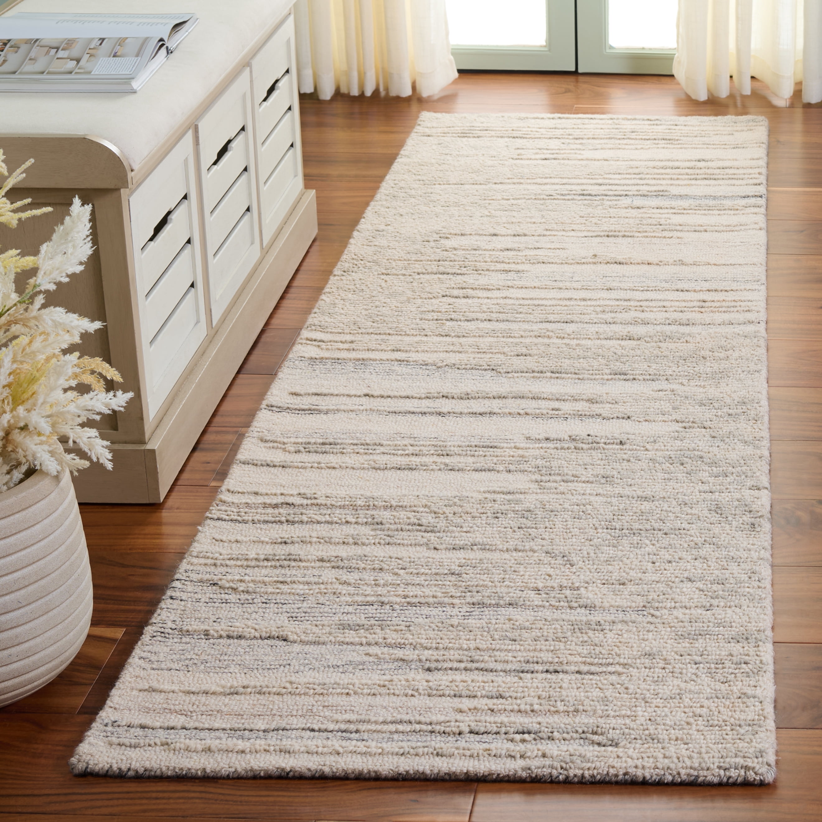 SAFAVIEH Abstract Amery Striped Runner Rug, Gray/Ivory, 2'3" x 8'