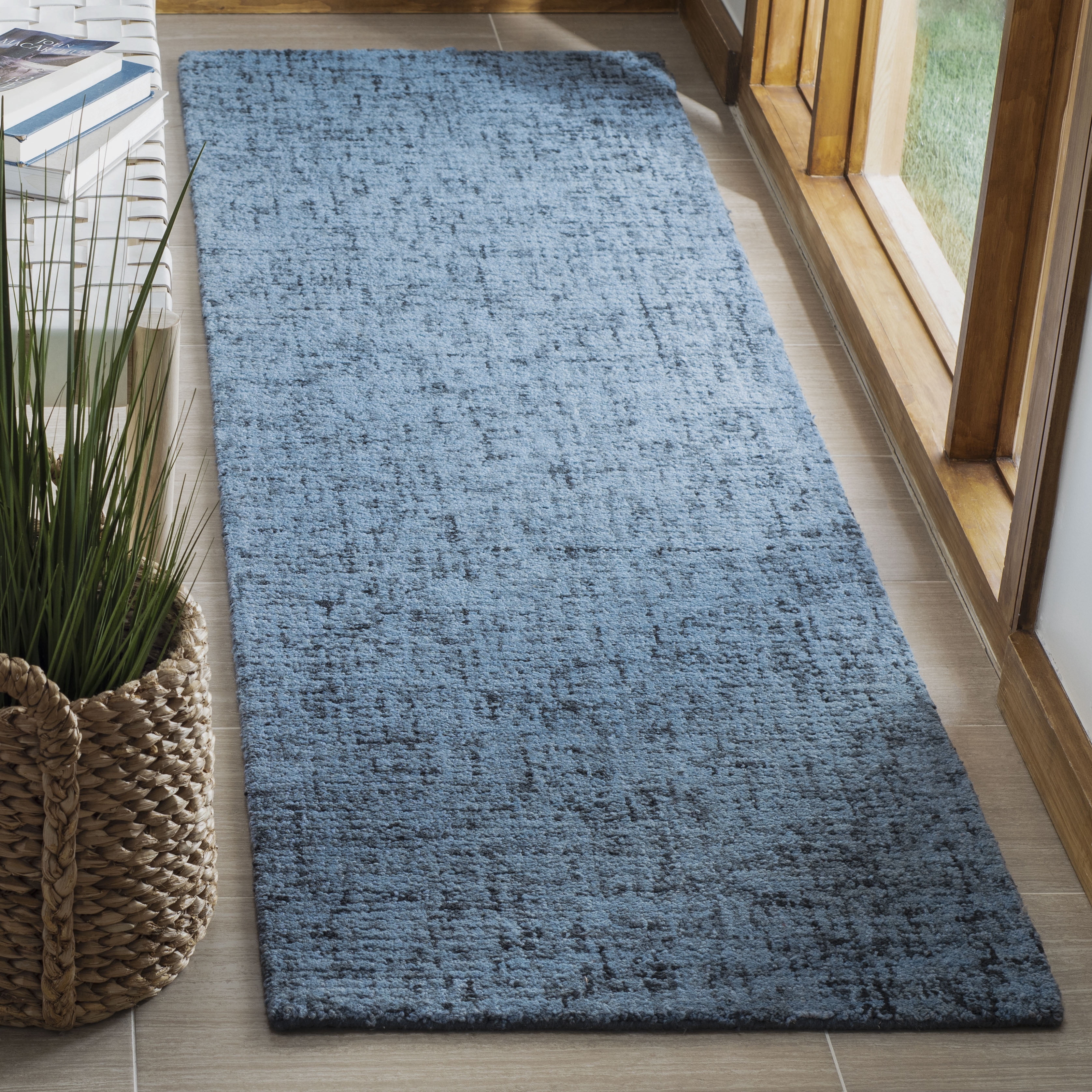 SAFAVIEH Abstract Arseny Abstract Wool Runner Rug, Blue/Multi, 2'3" x 8'
