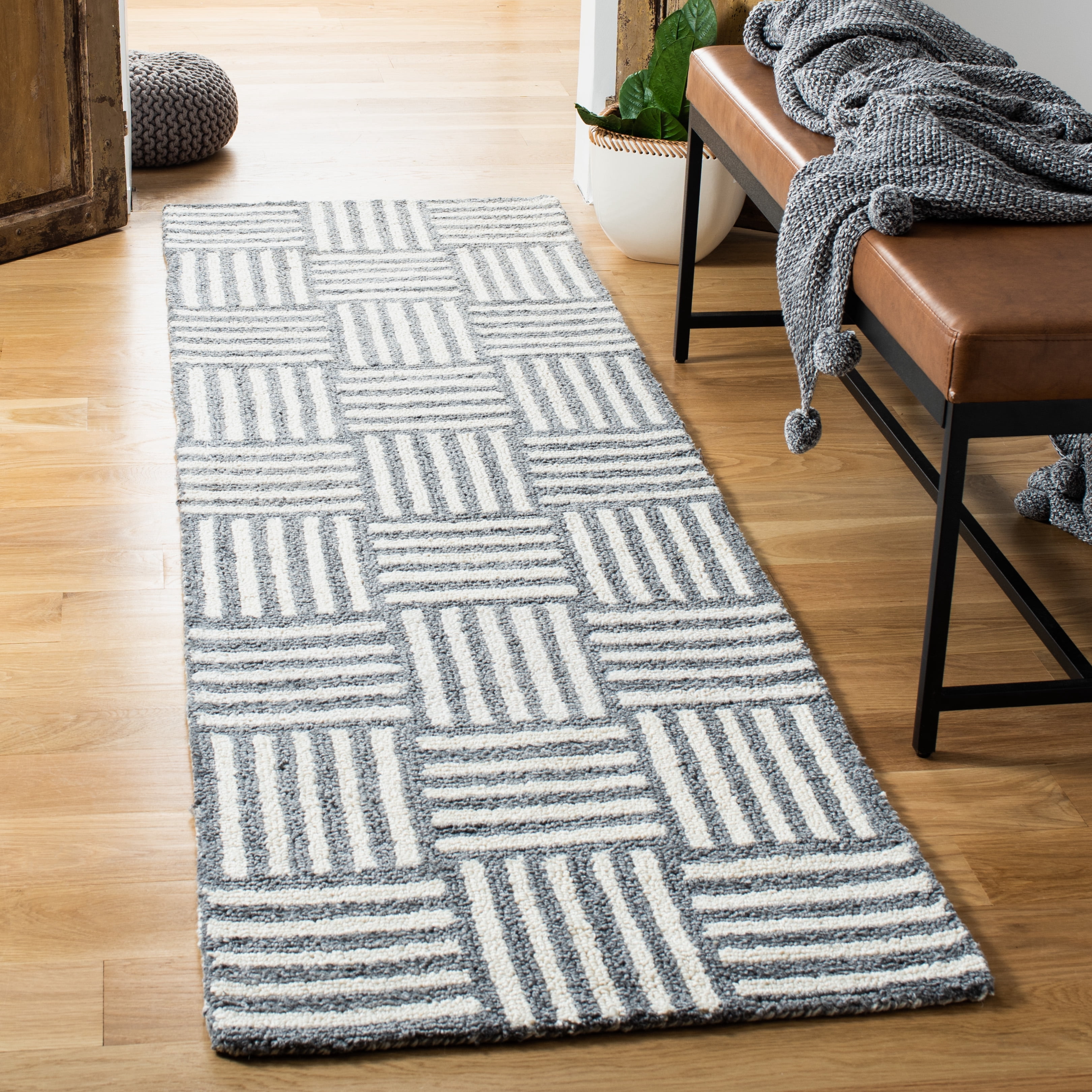 SAFAVIEH Abstract Benedict Geometric Runner Rug, Ivory/Dark Gray, 2'3" x 8'