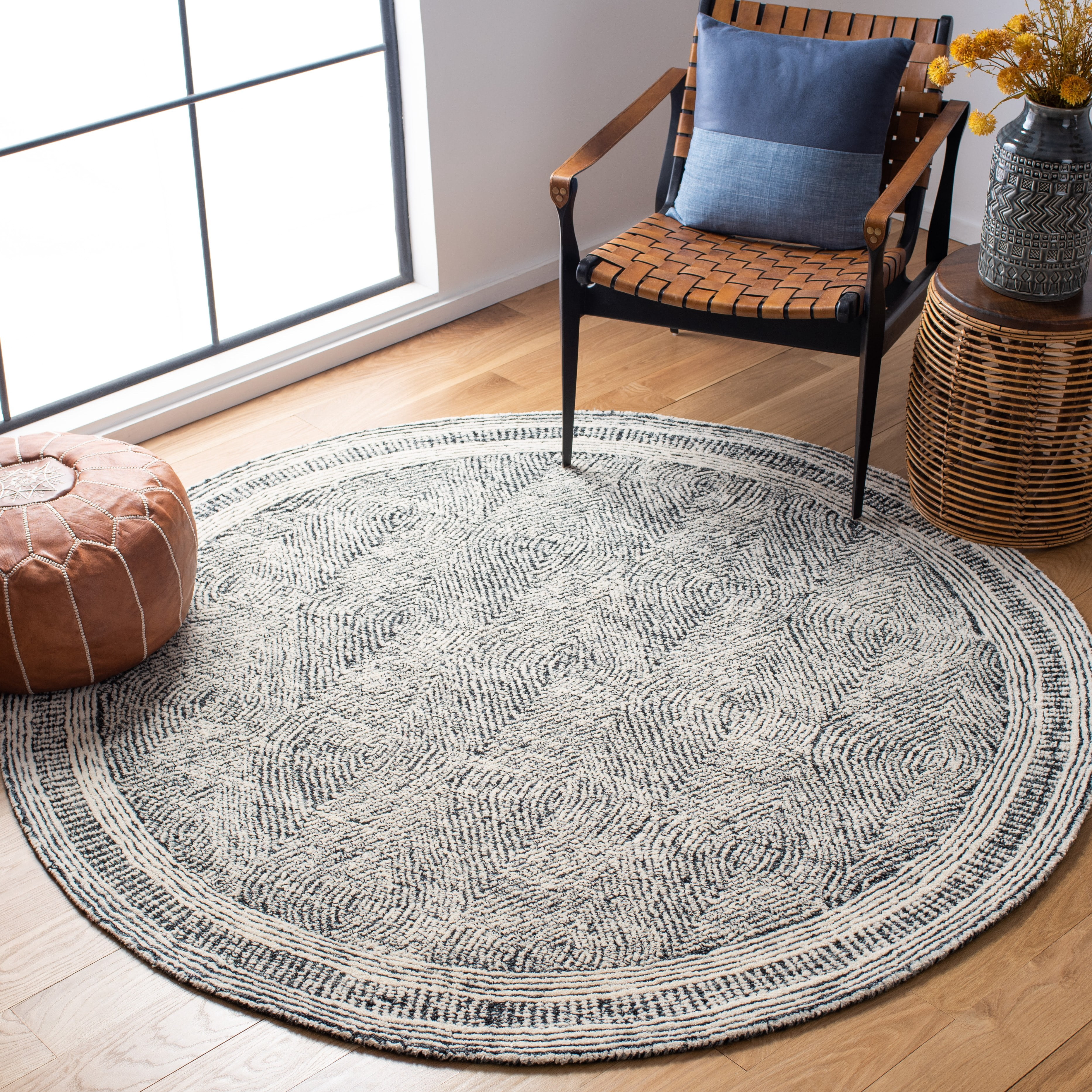 SAFAVIEH Abstract Caelestinus Ogee Wool Area Rug, Ivory/Charcoal, 10' x 10' Round