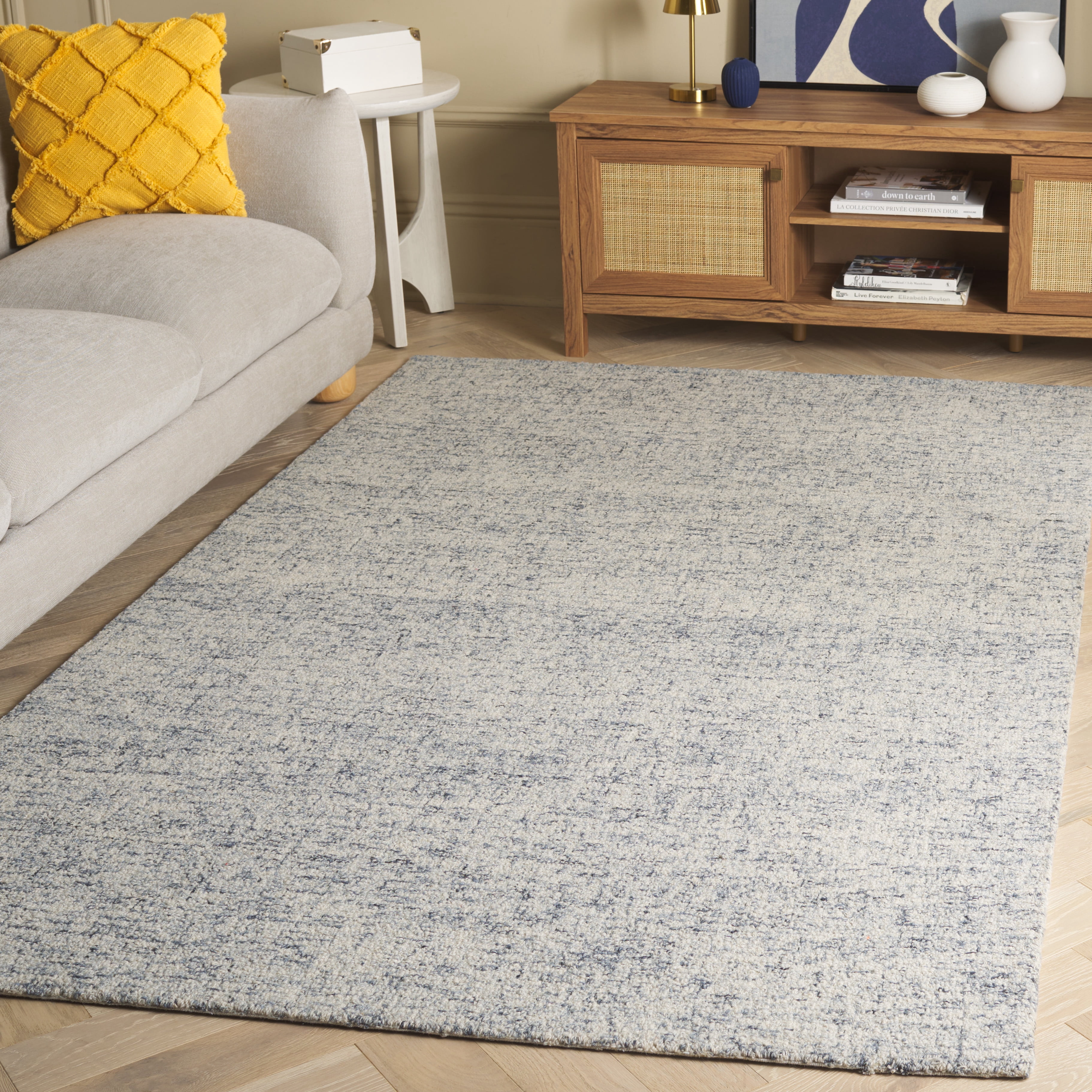 SAFAVIEH Abstract Carina Solid Area Rug, Light Blue/Ivory, 4' x 6'