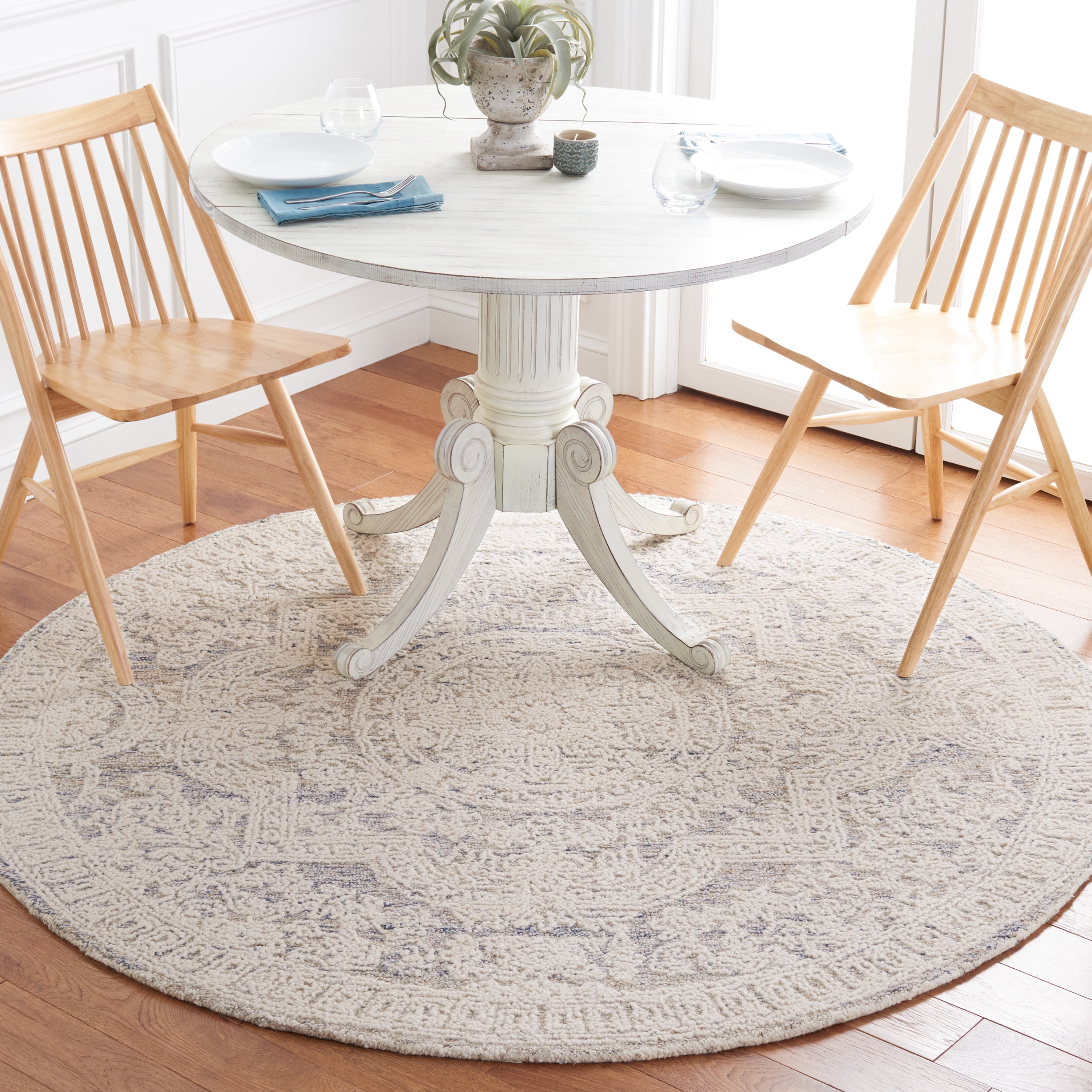 SAFAVIEH Abstract Carter Oriental Wool Area Rug, Ivory/Blue, 6' x 6' Round