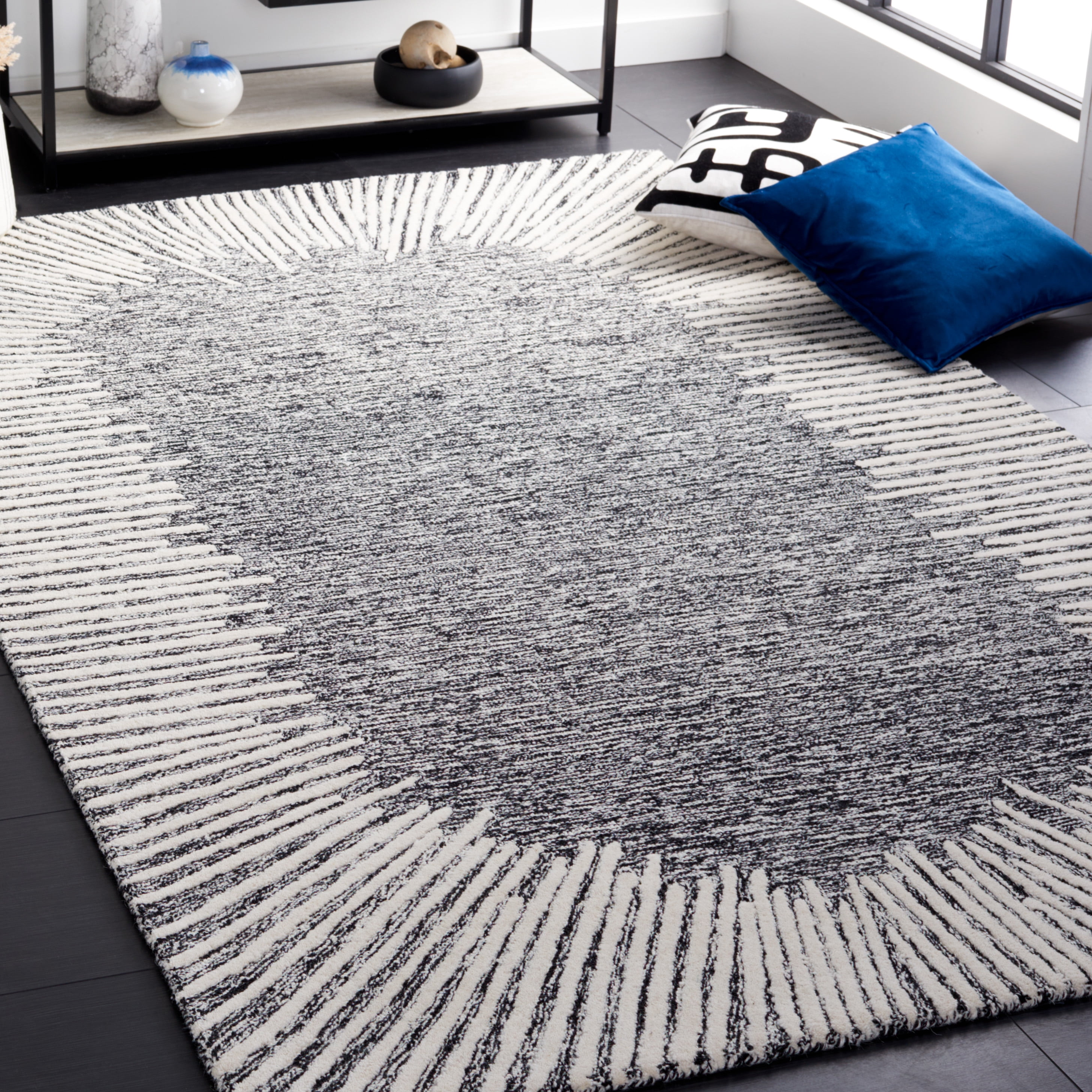SAFAVIEH Abstract Frieda Radiate Area Rug, Black/Ivory, 5' x 8'