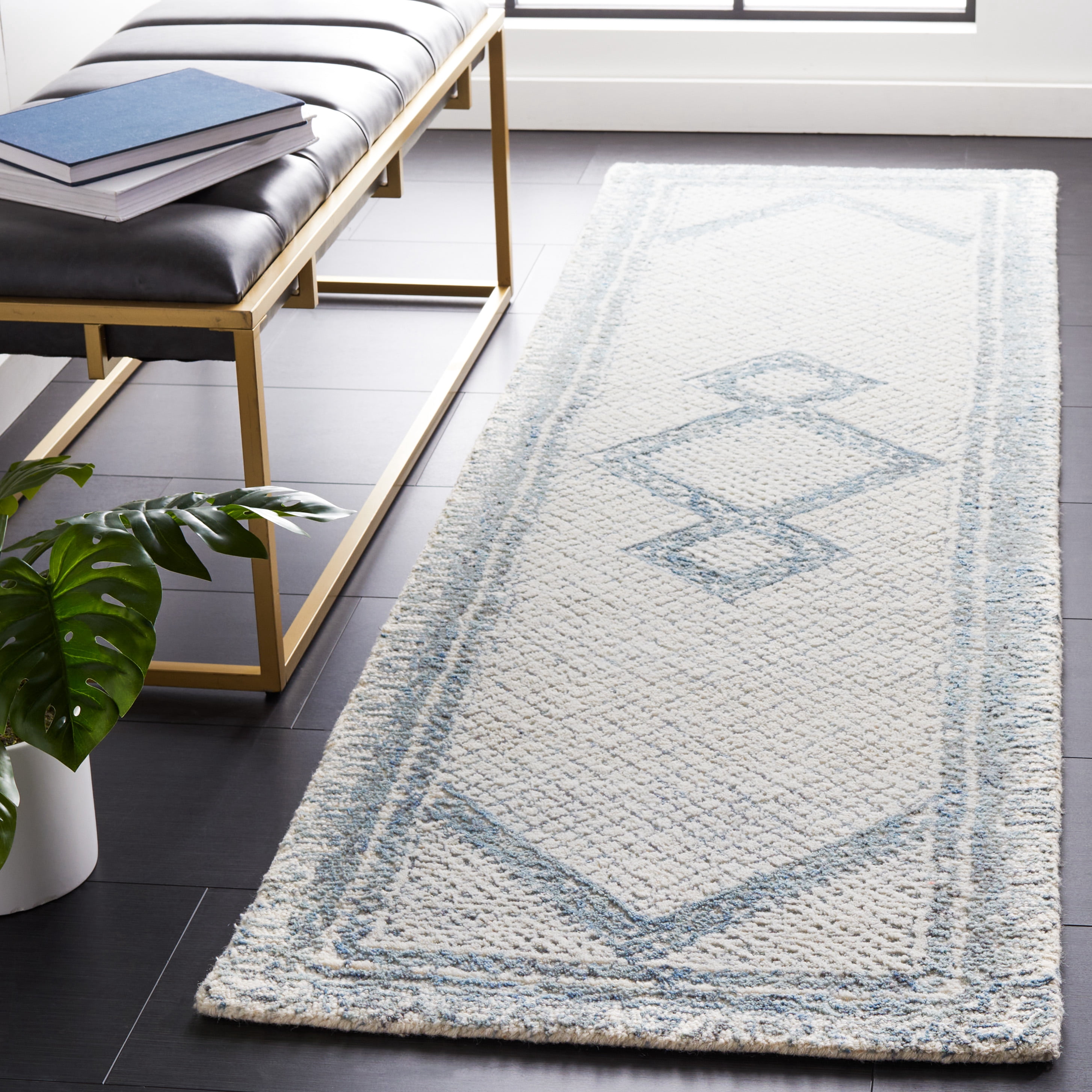 SAFAVIEH Abstract Grosvenor Geometric Wool Runner Rug, Ivory/Blue, 2'3" x 8'