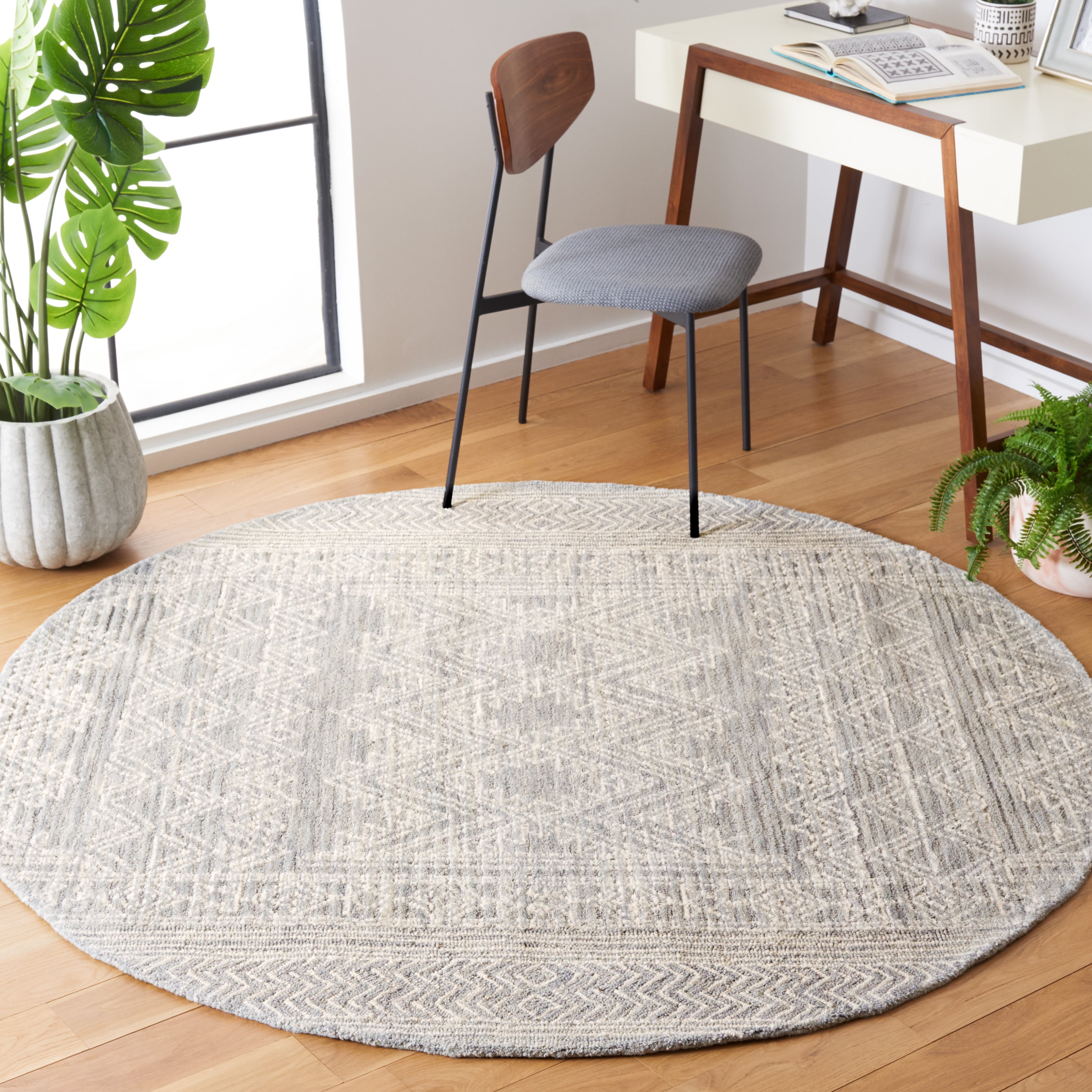 SAFAVIEH Abstract Henry Chevron Wool Area Rug, Light Blue/Ivory, 6' x 6' Round
