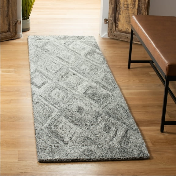 SAFAVIEH Abstract Keigh Geometric Runner Rug, Gray/Black, 2'3" x 8'