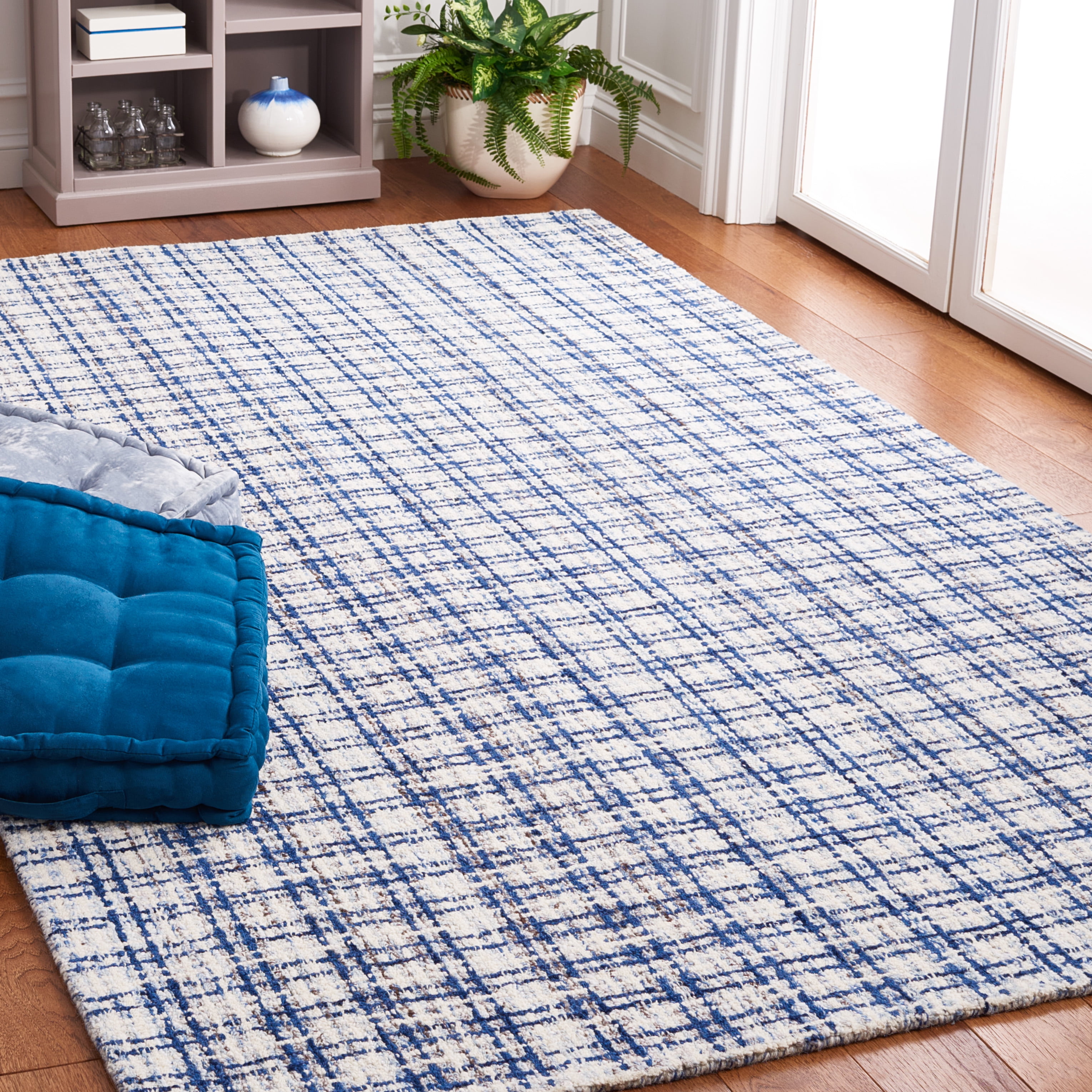SAFAVIEH Abstract Kent Trellis Area Rug, Blue/Ivory, 5' x 8'