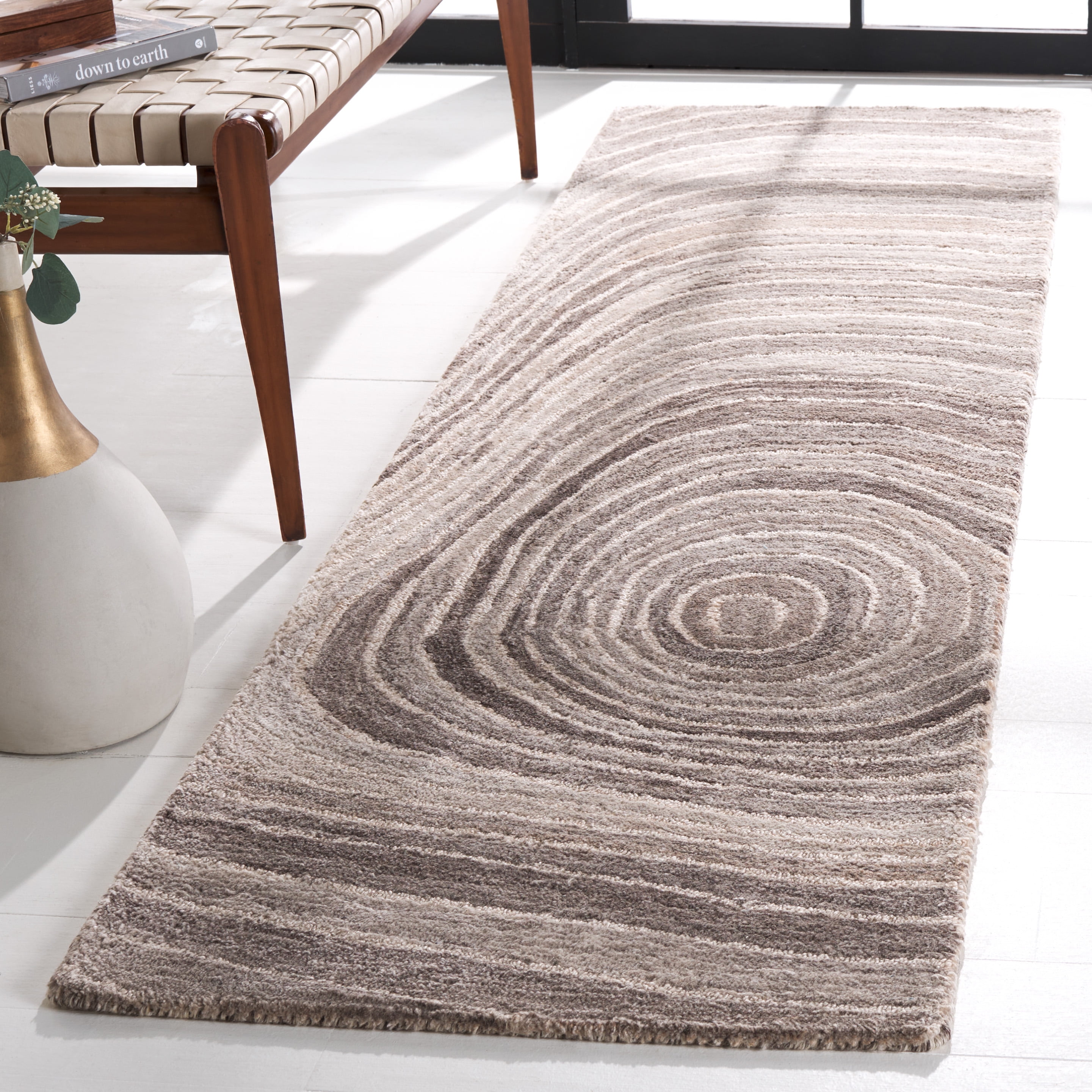 SAFAVIEH Abstract Luvenia Abstract Runner Rug, Gray/Ivory, 2'3" x 8'