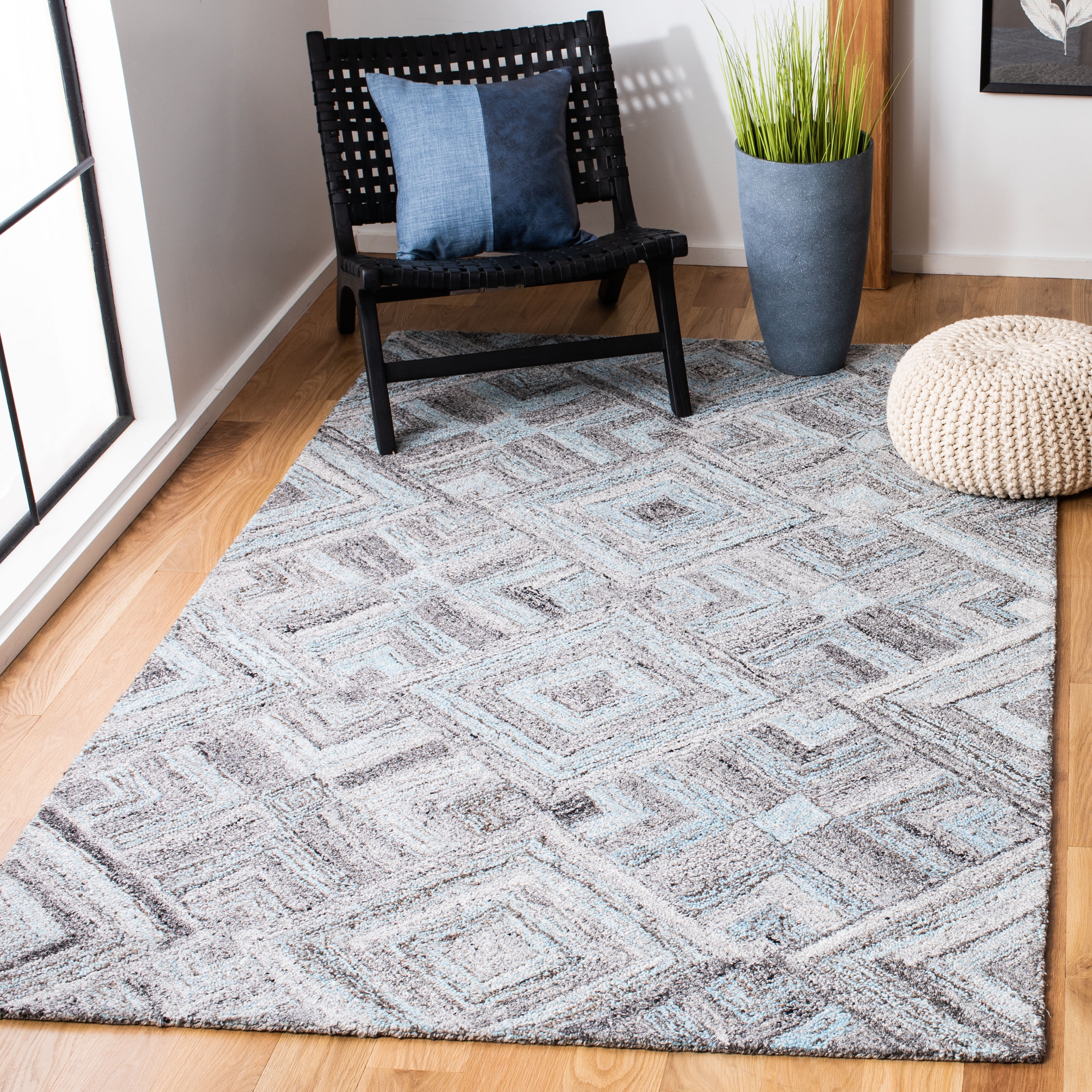 SAFAVIEH Abstract Paxton Geometric Area Rug, Gray/Turquoise, 4' x 6'