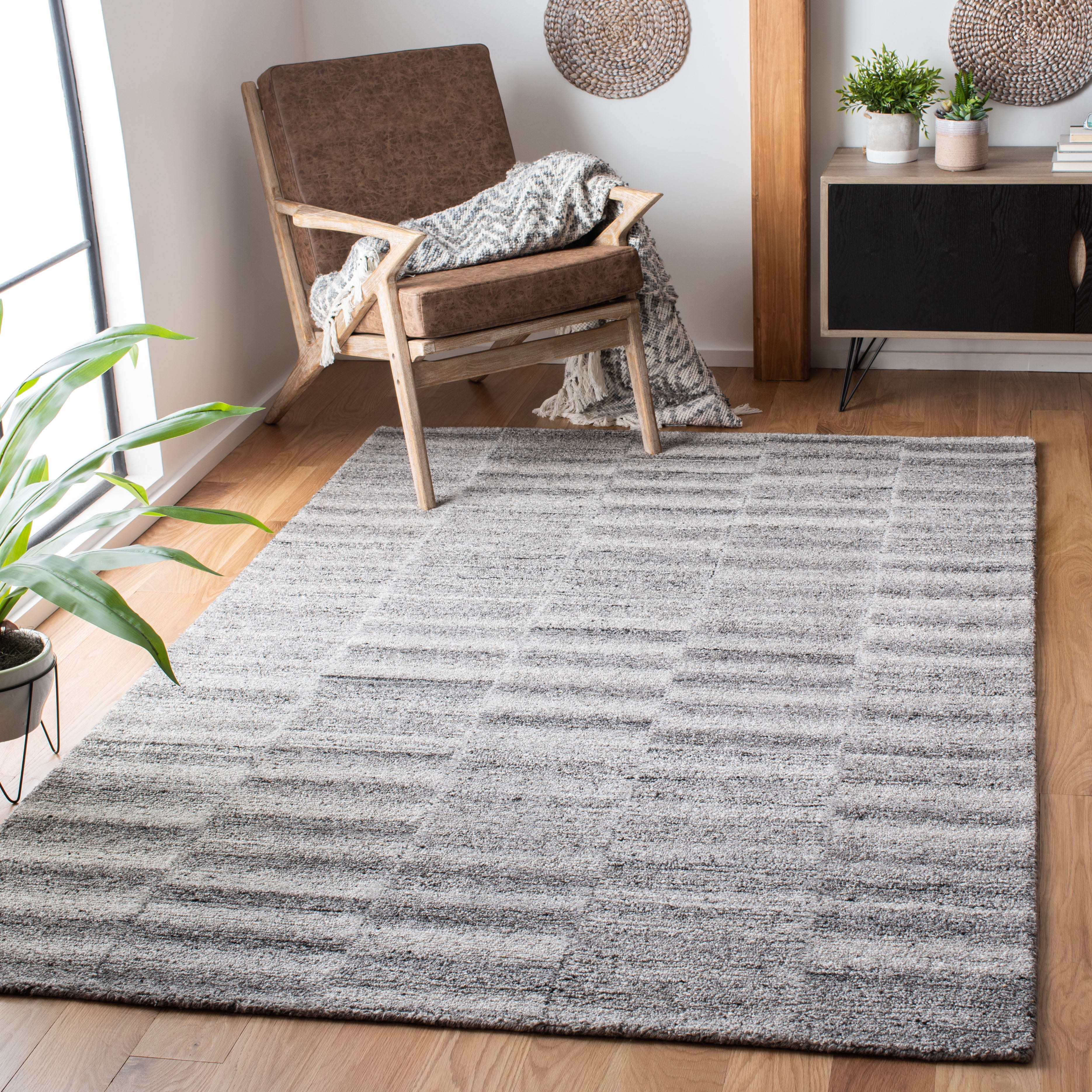 SAFAVIEH Abstract Philander Abstract Area Rug, Gray, 4' x 6'