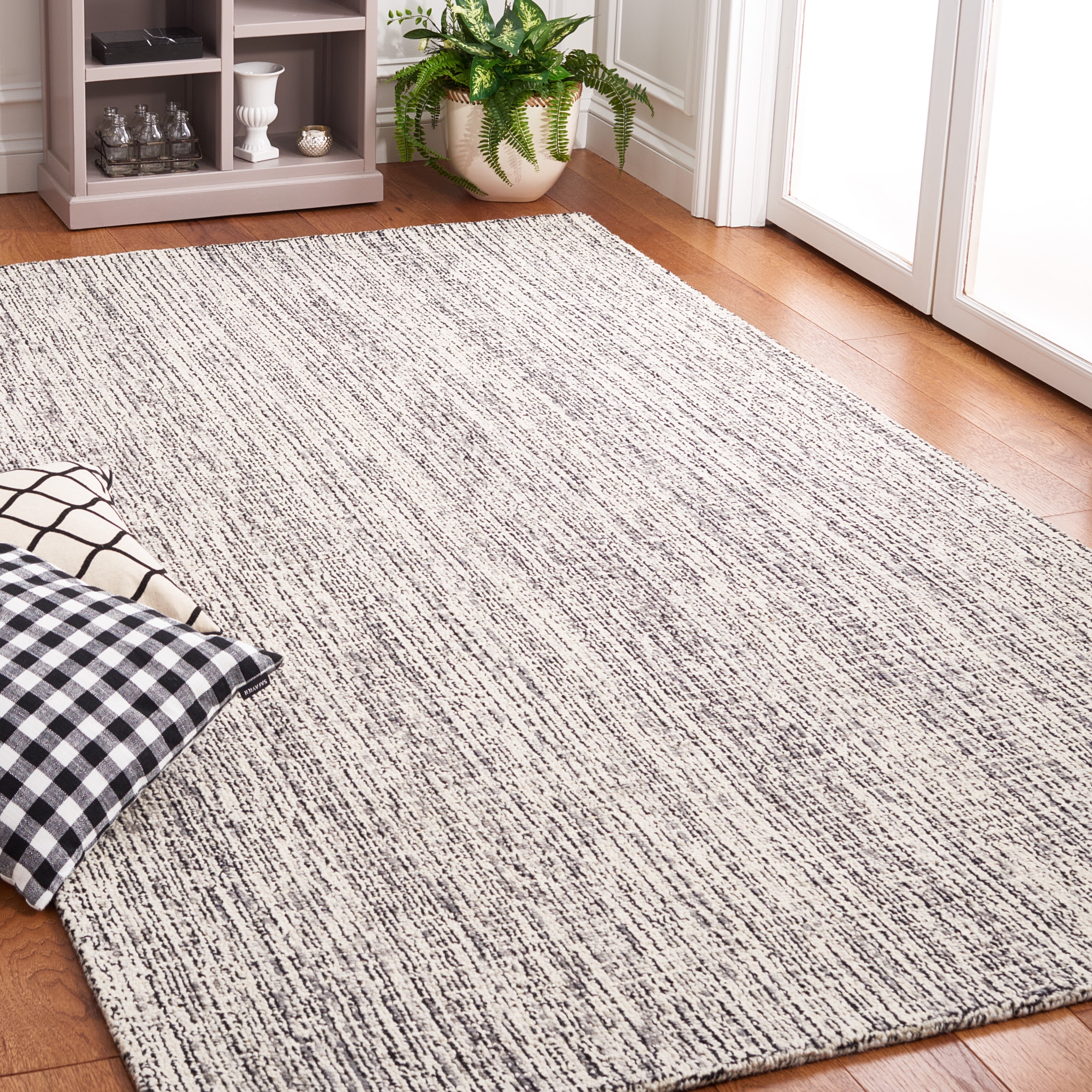 SAFAVIEH Abstract Salem Striped Area Rug, Black/Gray, 3' x 5'