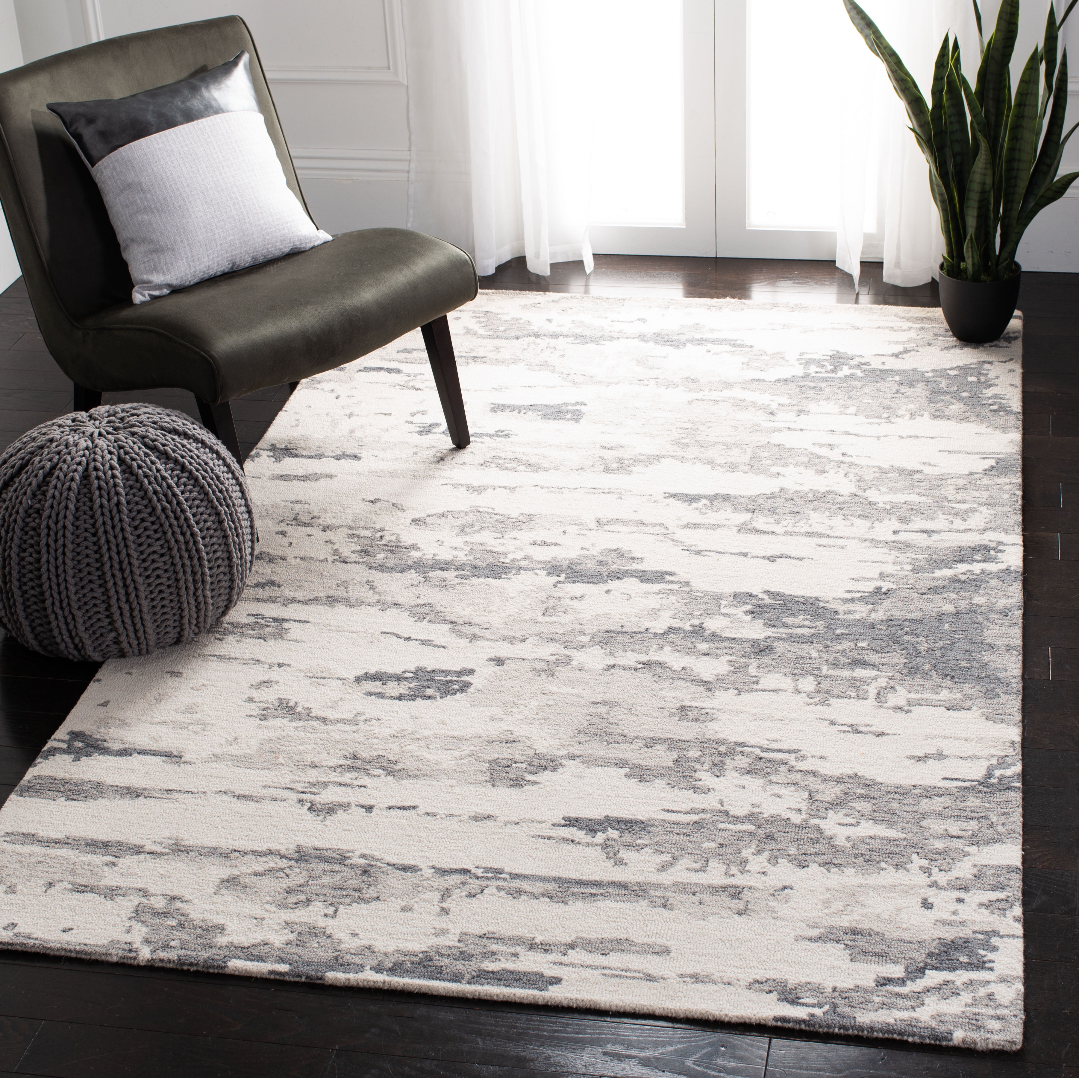 SAFAVIEH Abstract Seachlann Abstract Wool Area Rug, Charcoal/Ivory, 2' x 3'