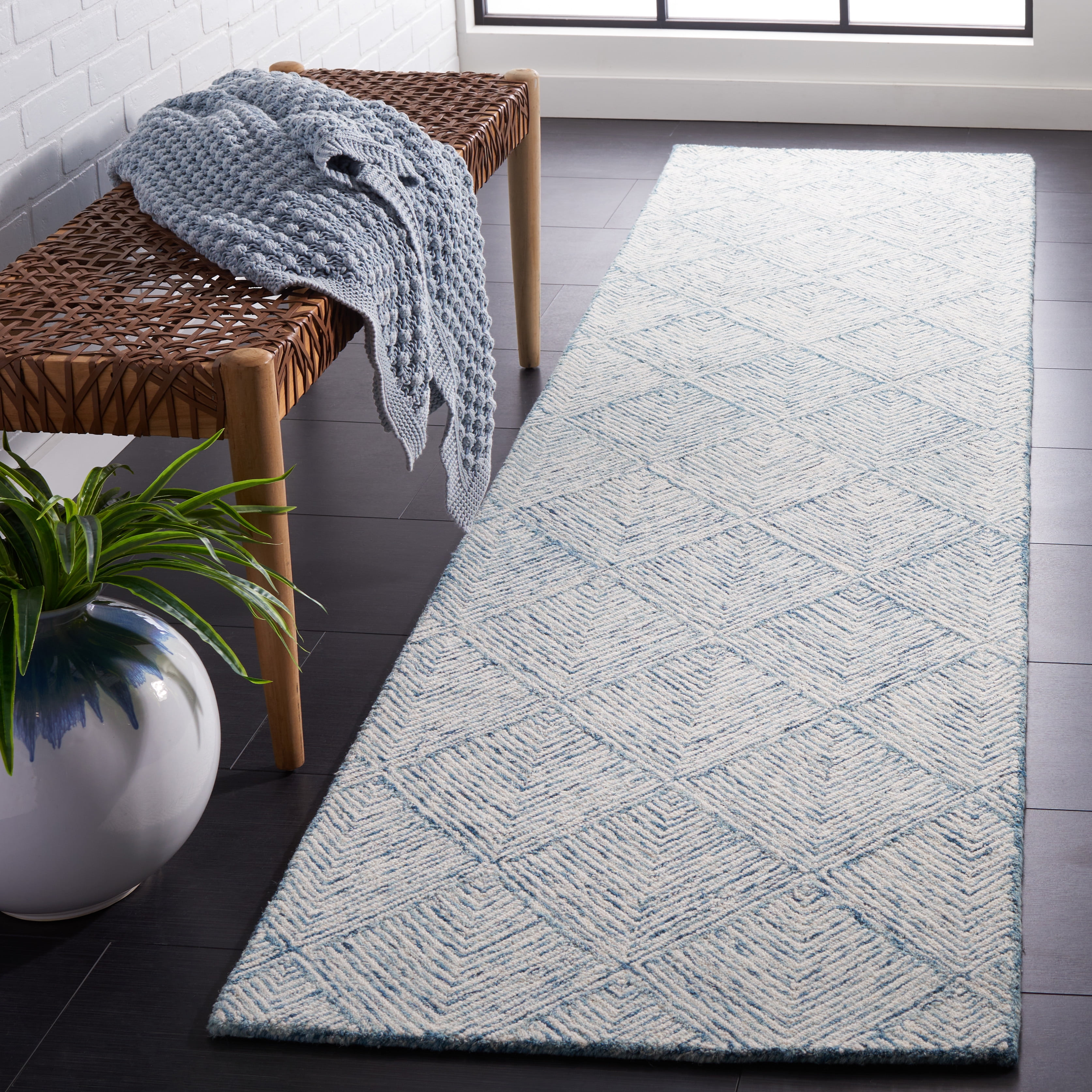 SAFAVIEH Abstract Trent Geometric Runner Rug, Blue/Ivory, 2'3" x 9'