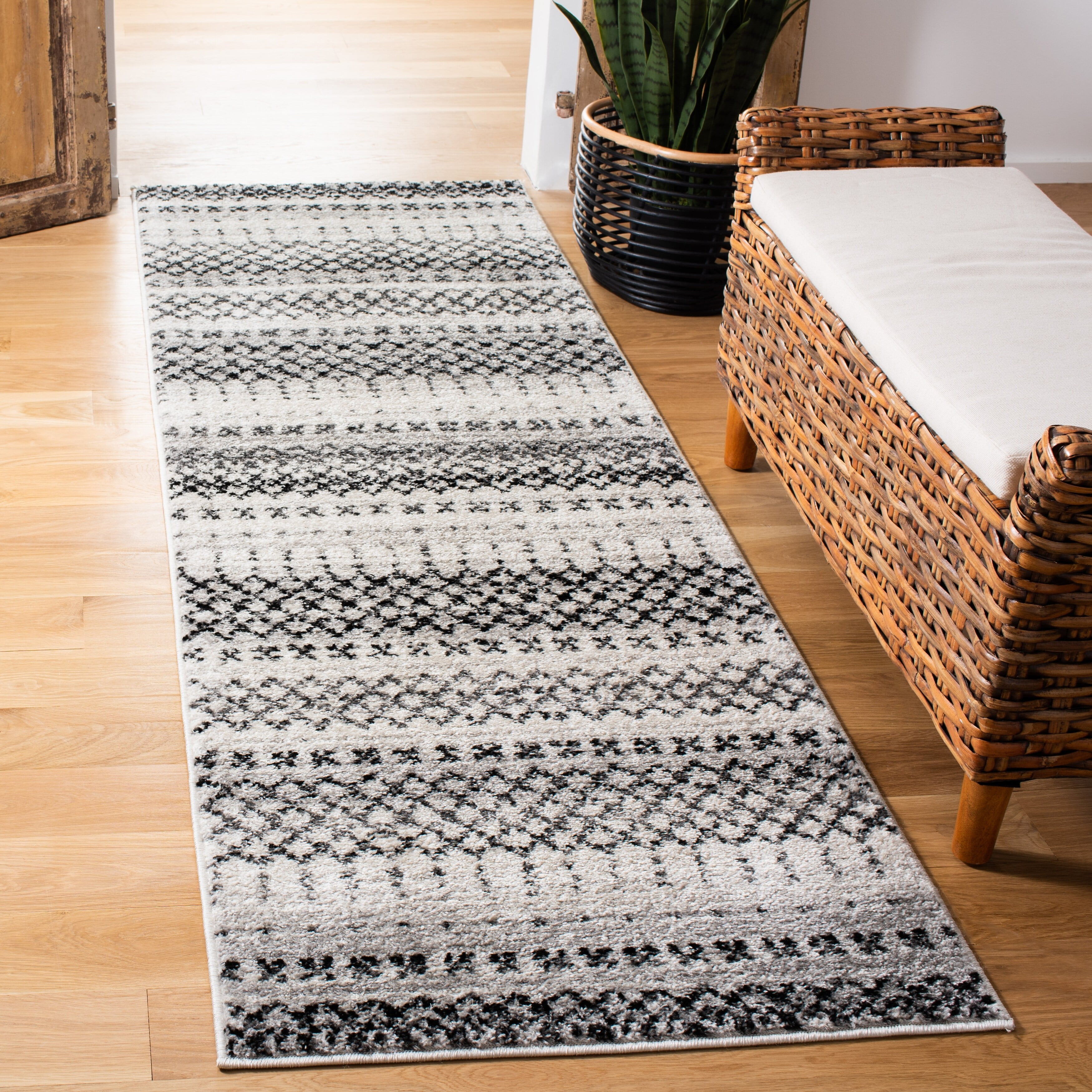 Gray and Ivory Geometric Synthetic Runner Rug, 2'6" x 8'
