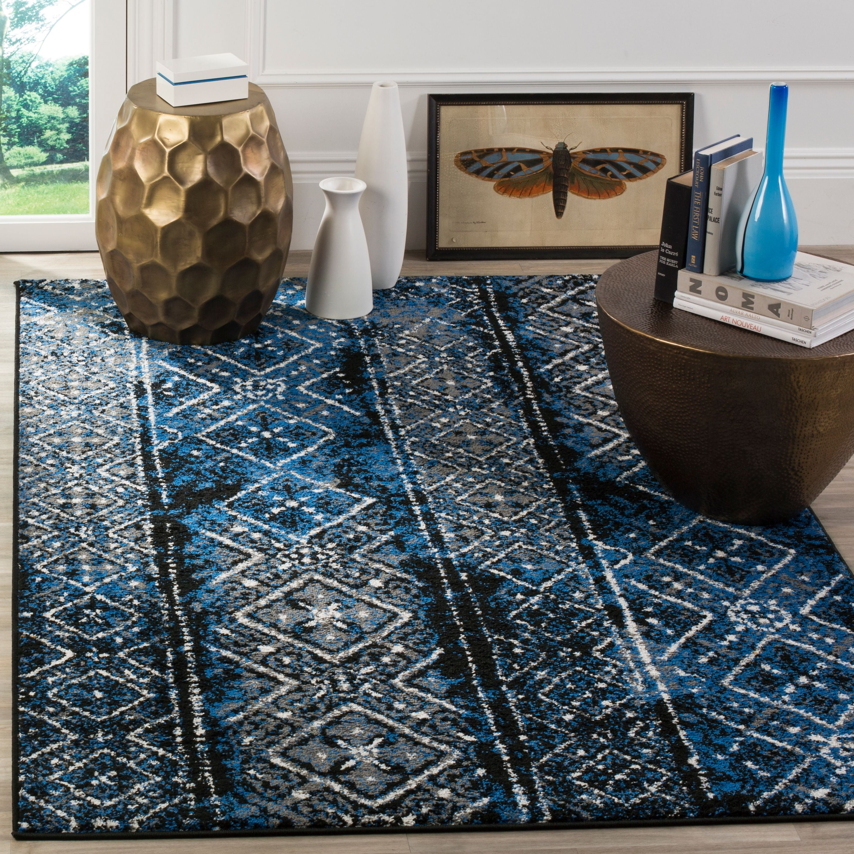 Handmade Black and Silver Synthetic Washable Area Rug, 10' x 14'