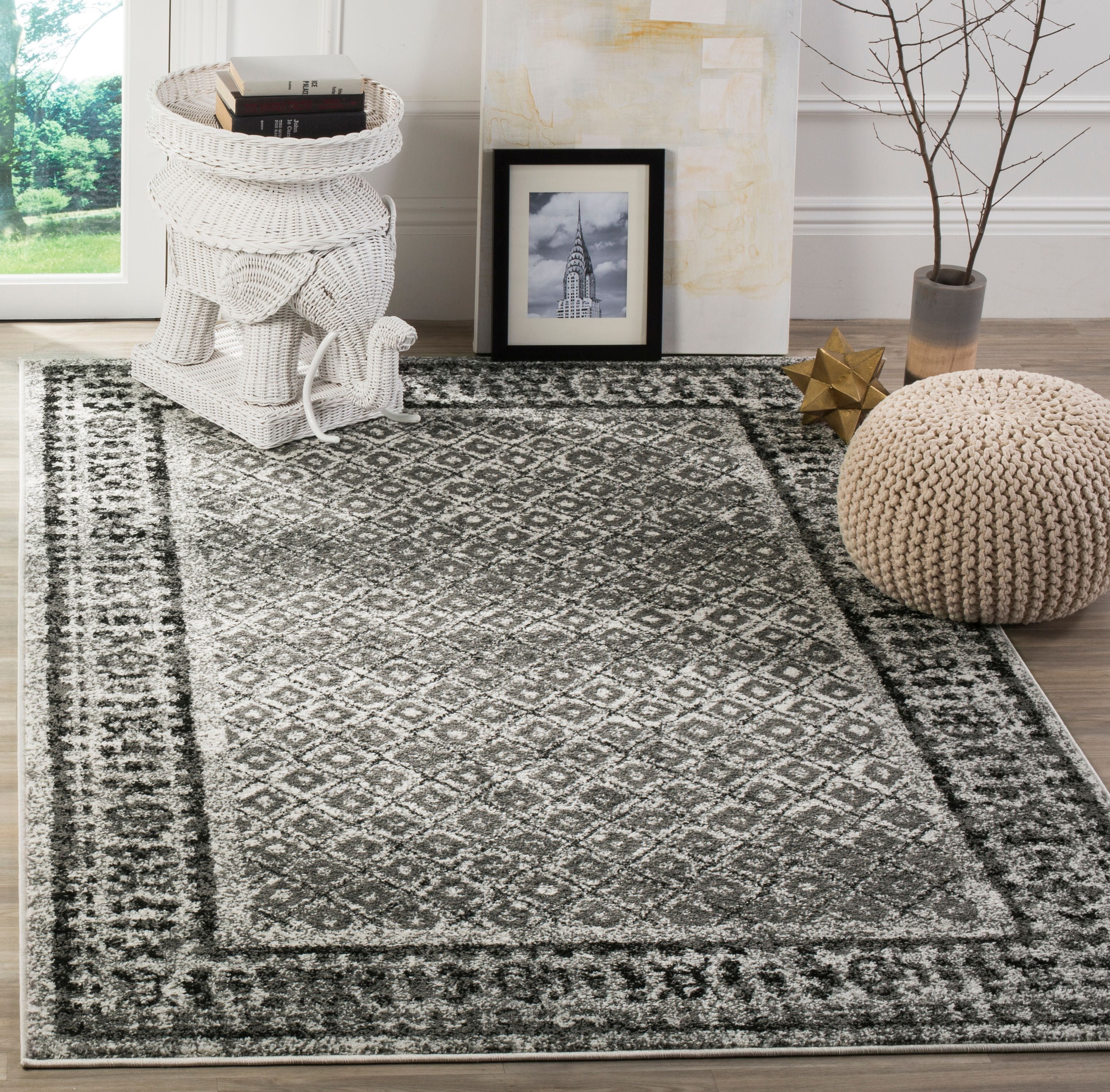 Ivory and Silver Synthetic Square Area Rug, 4' x 4'