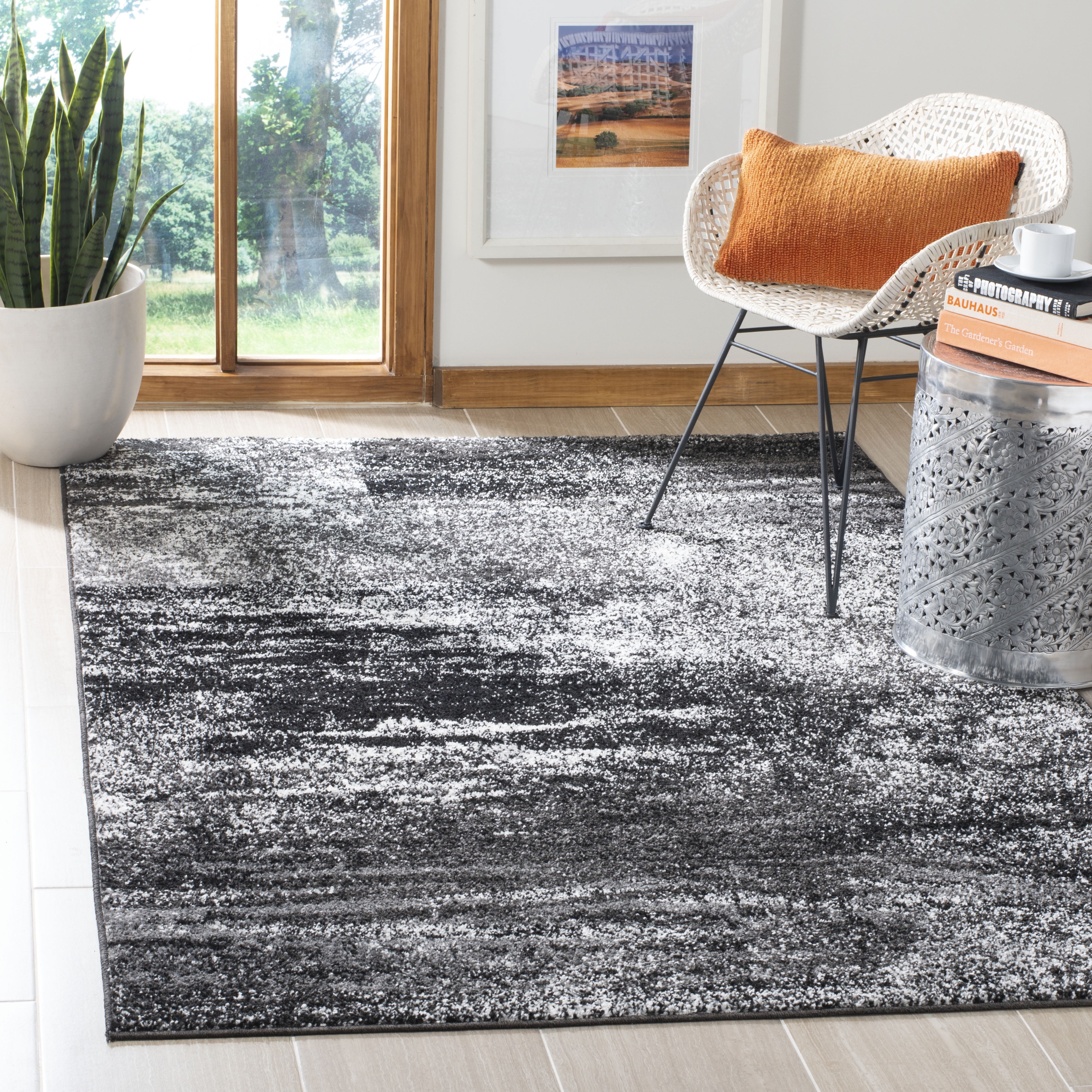 Safavieh Adirondack Rudyard Abstract Ombre Area Rug, Silver/Black, 3' x ...